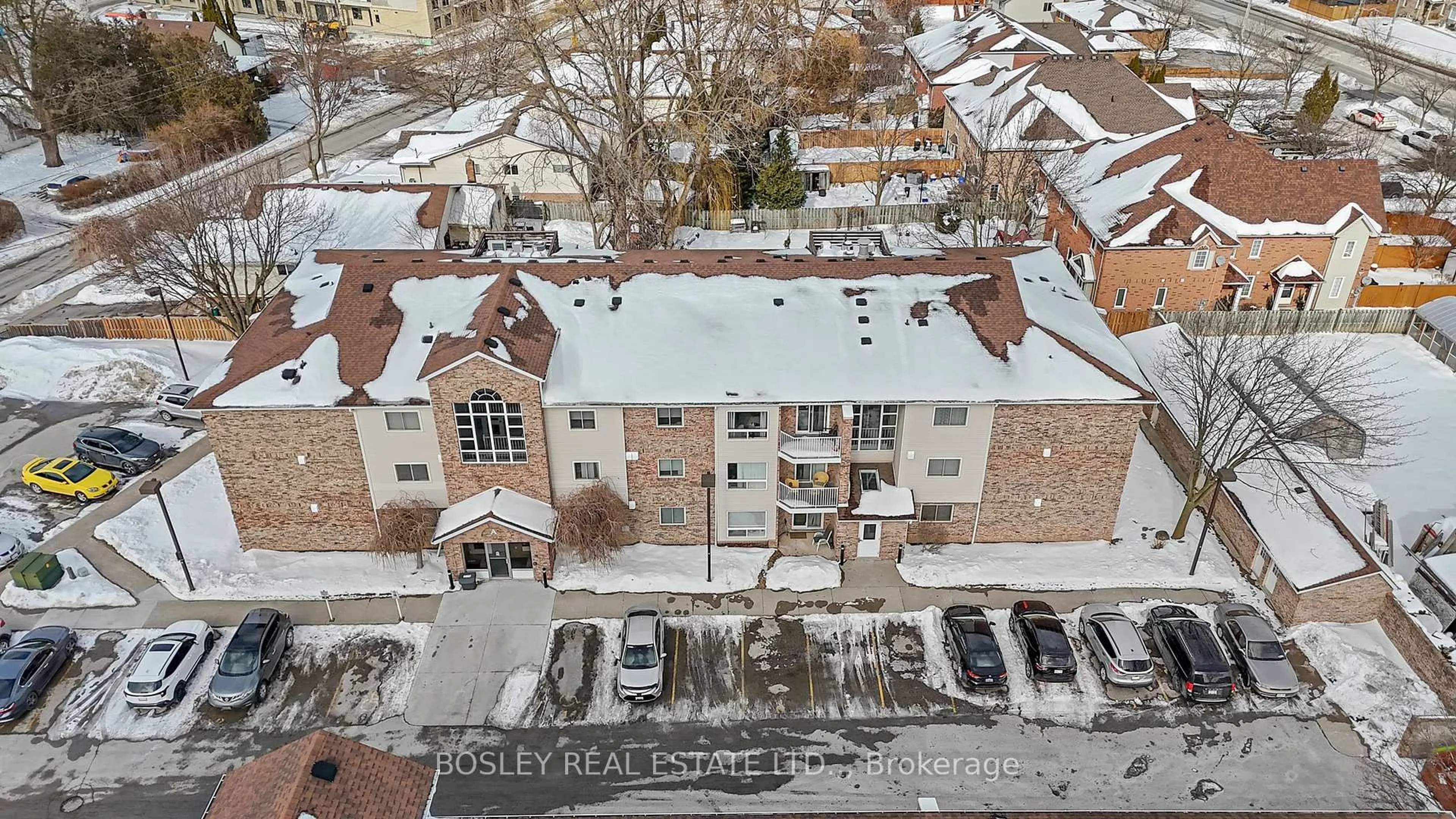 A pic from outside/outdoor area/front of a property/back of a property/a pic from drone, street for 1061 Vansickle Rd #205A, St. Catharines Ontario L2S 2X4