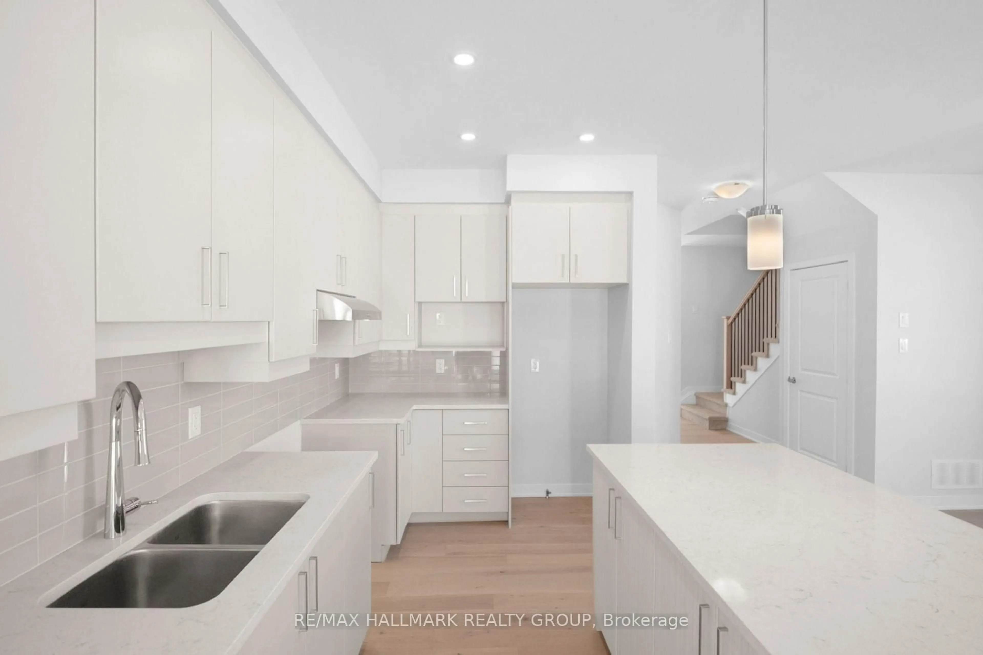 Open concept kitchen, ceramic/tile floor for 1944 Hawker Private, Ottawa Ontario K2M 0M5