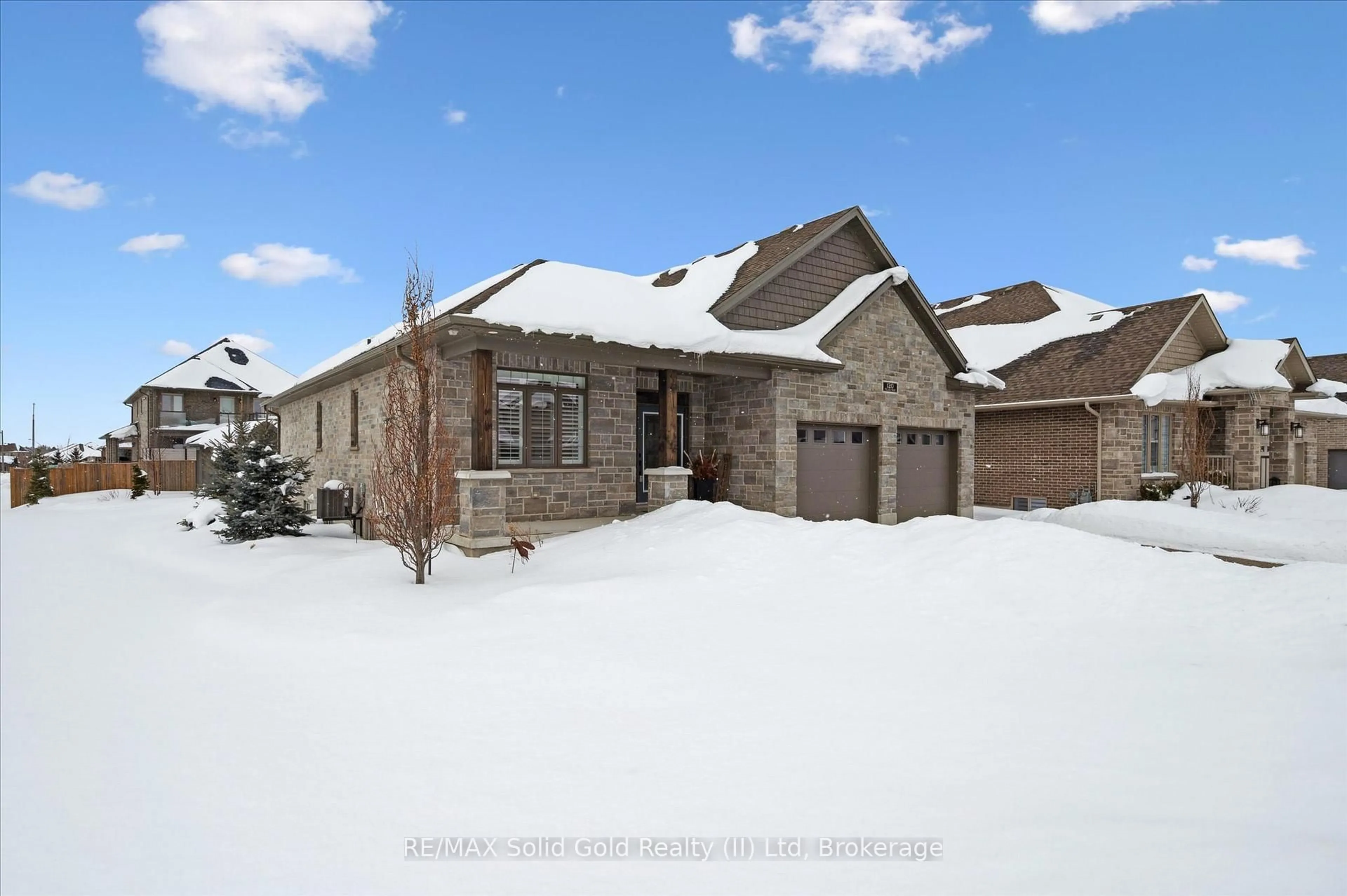 Unknown for 120 Village Rd, Wellesley Ontario N0B 2T0