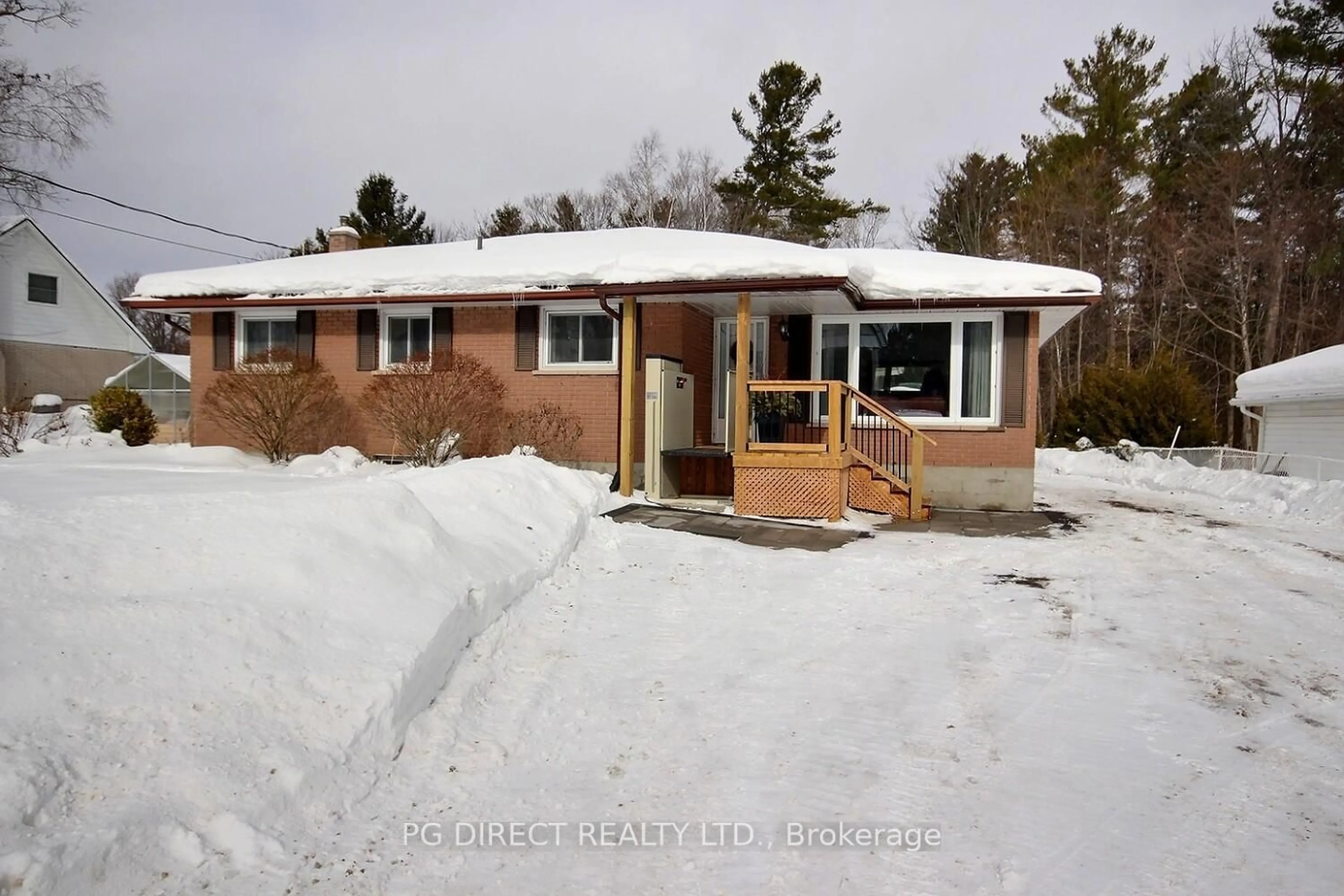 Unknown for 209 Murray St, Ingleside Ontario K8V 5P4