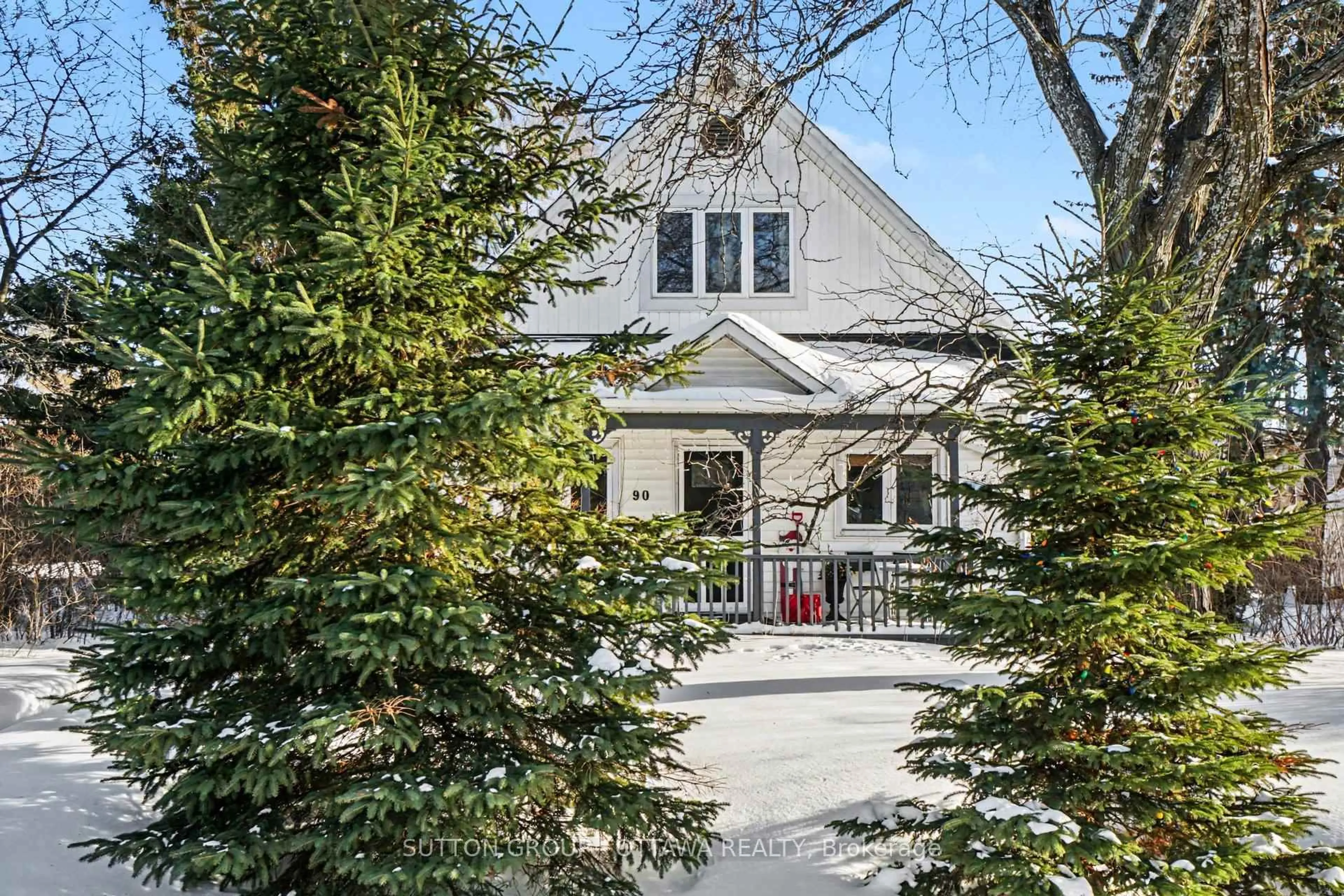 Unknown for 90 Withrow Ave, Ottawa Ontario K2G 2J5