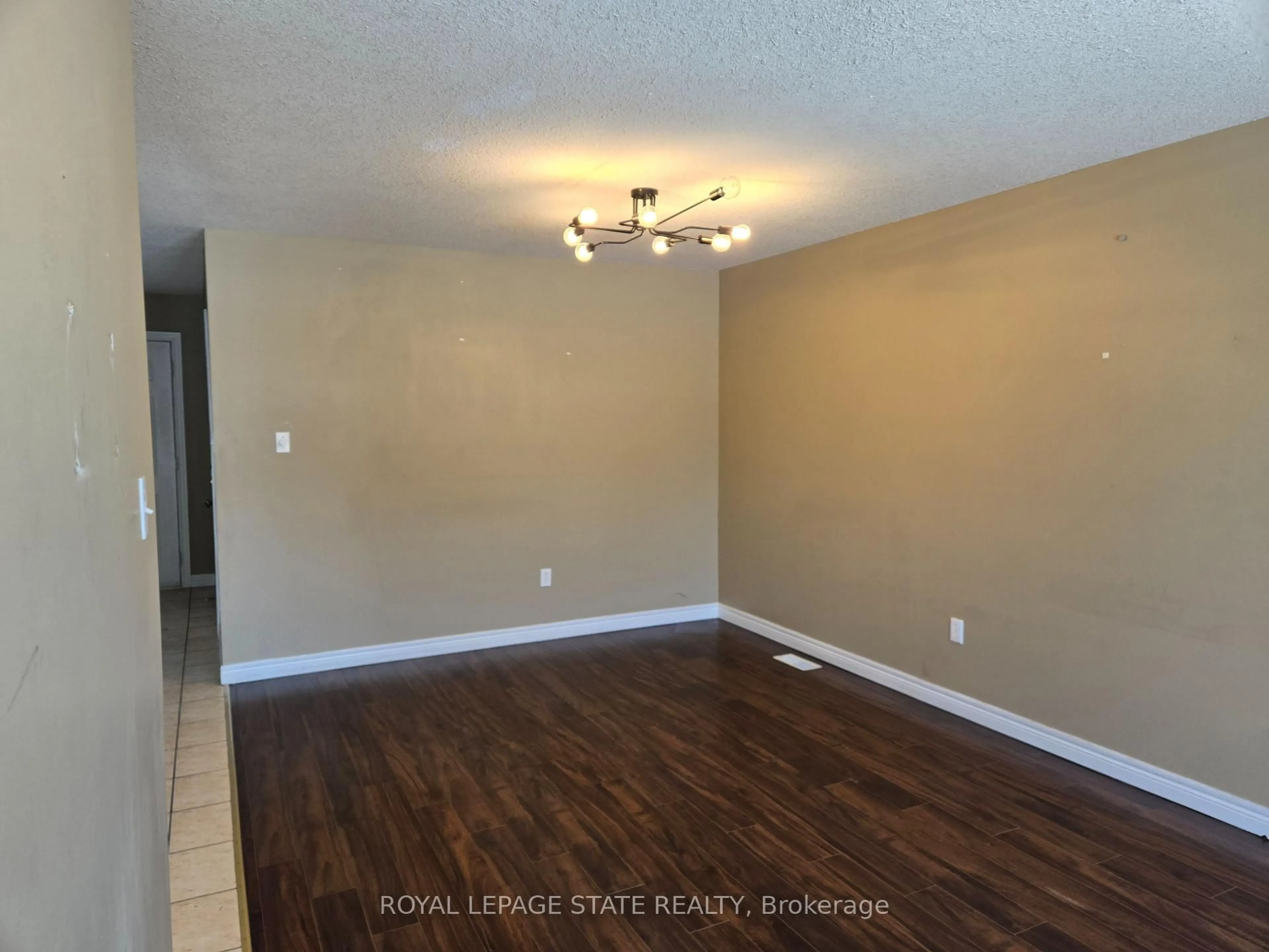 A pic of a room for 168 Whittaker Cres, Waterloo Ontario N1T 1Y8