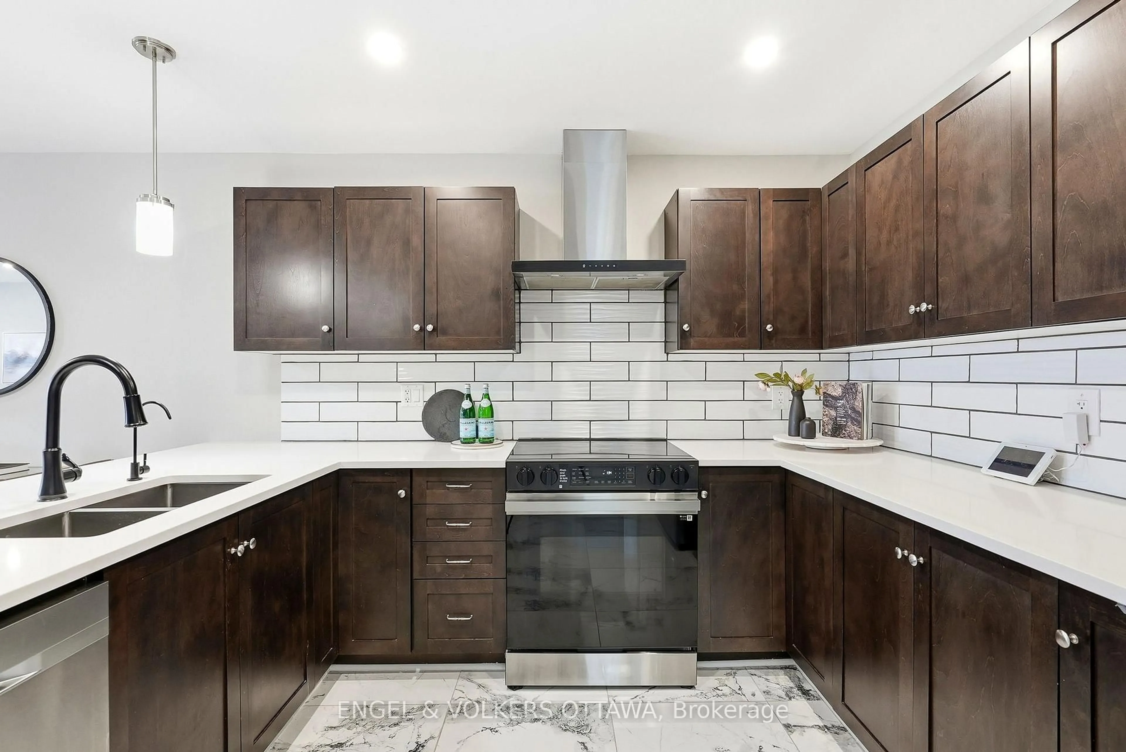 Contemporary kitchen, ceramic/tile floor for 888 REAUME St, Almonte Ontario K0A 1A0