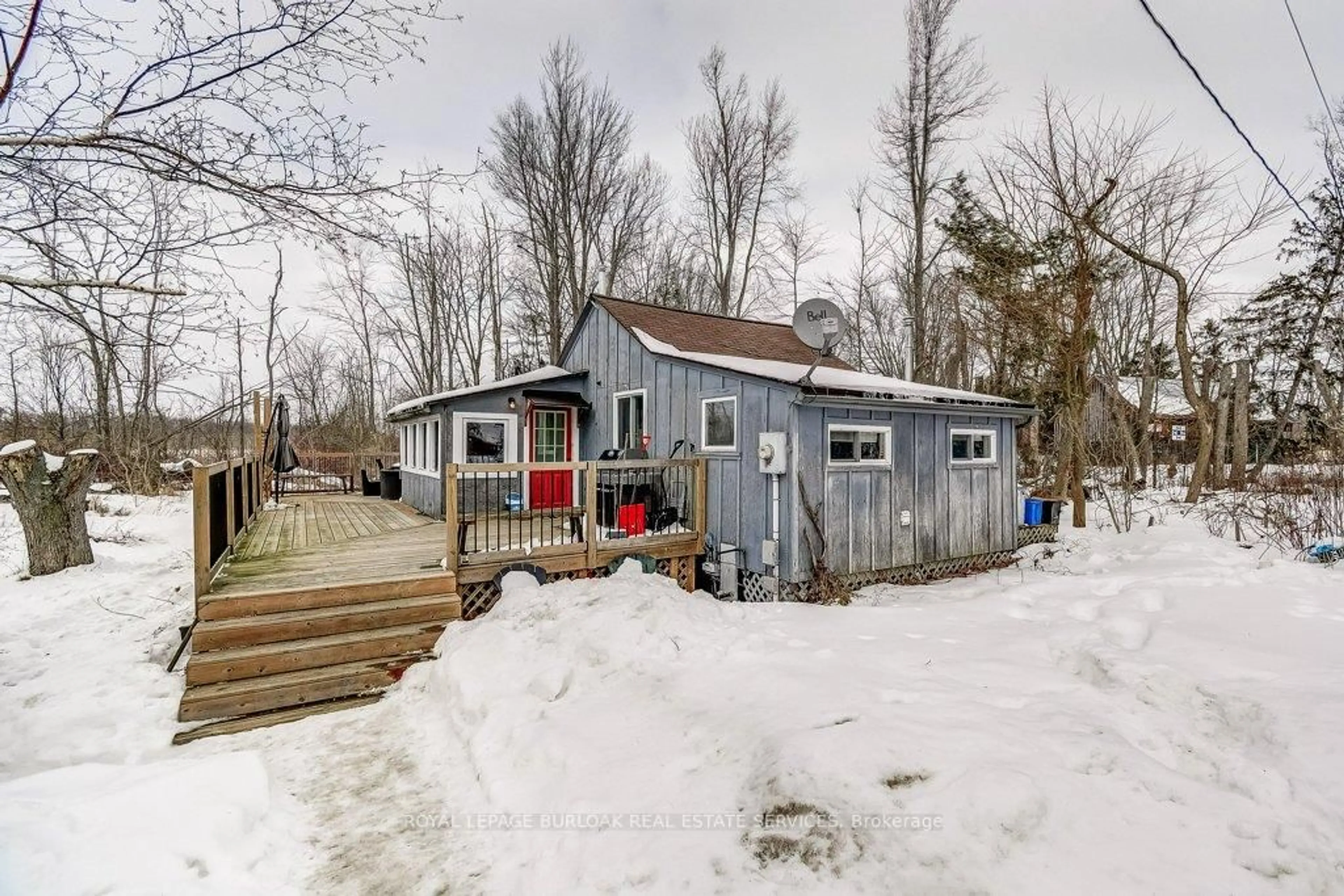 Shed for 716 Sandy Bay Rd, Haldimand Ontario N1A 2W6