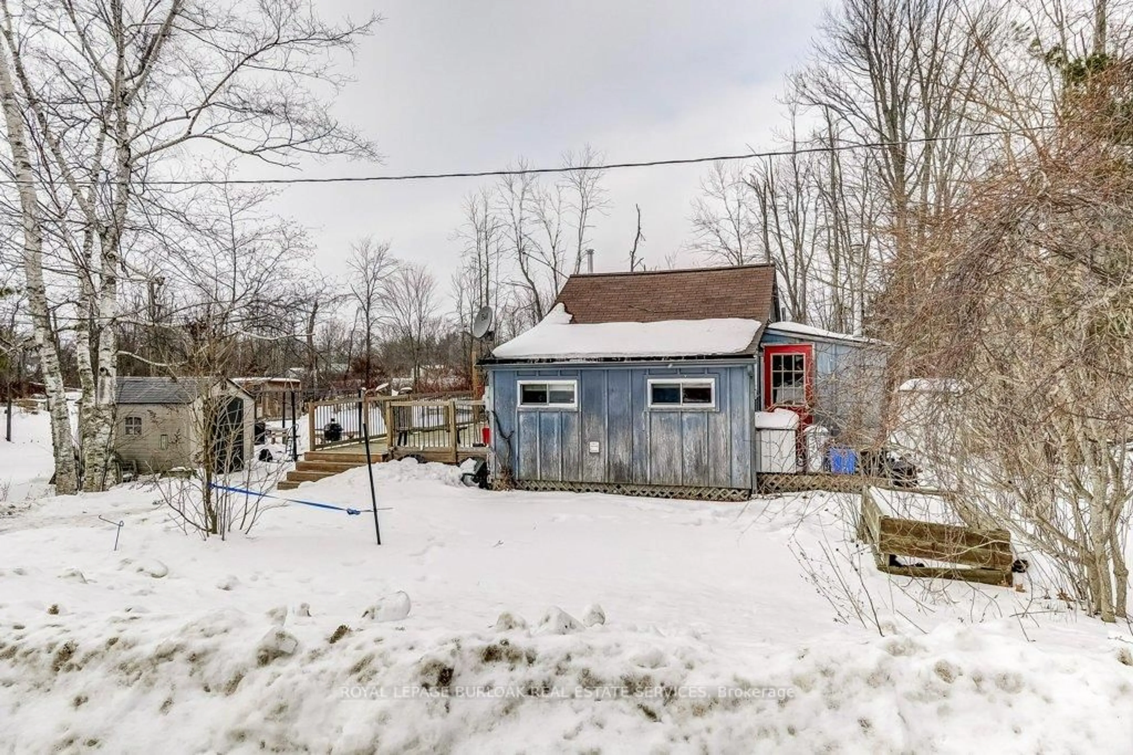 Shed for 716 Sandy Bay Rd, Haldimand Ontario N1A 2W6