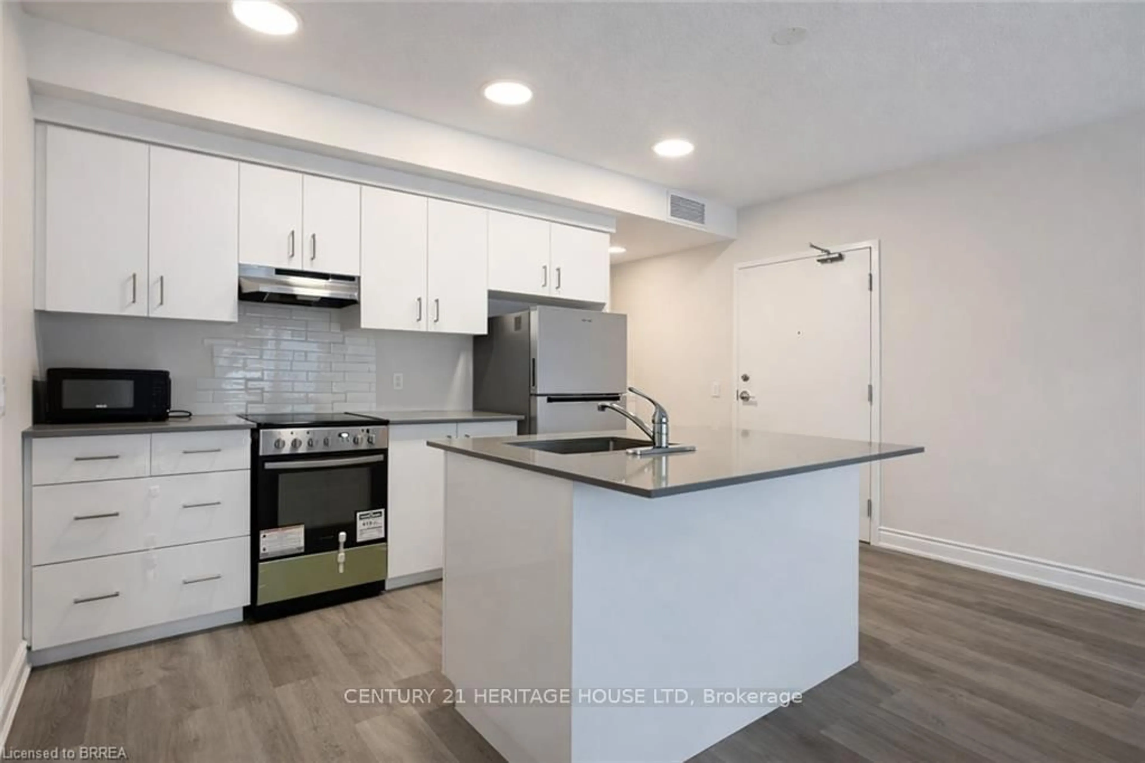 Open concept kitchen, unknown for 259 King St #103, Hamilton Ontario L8G 1L9