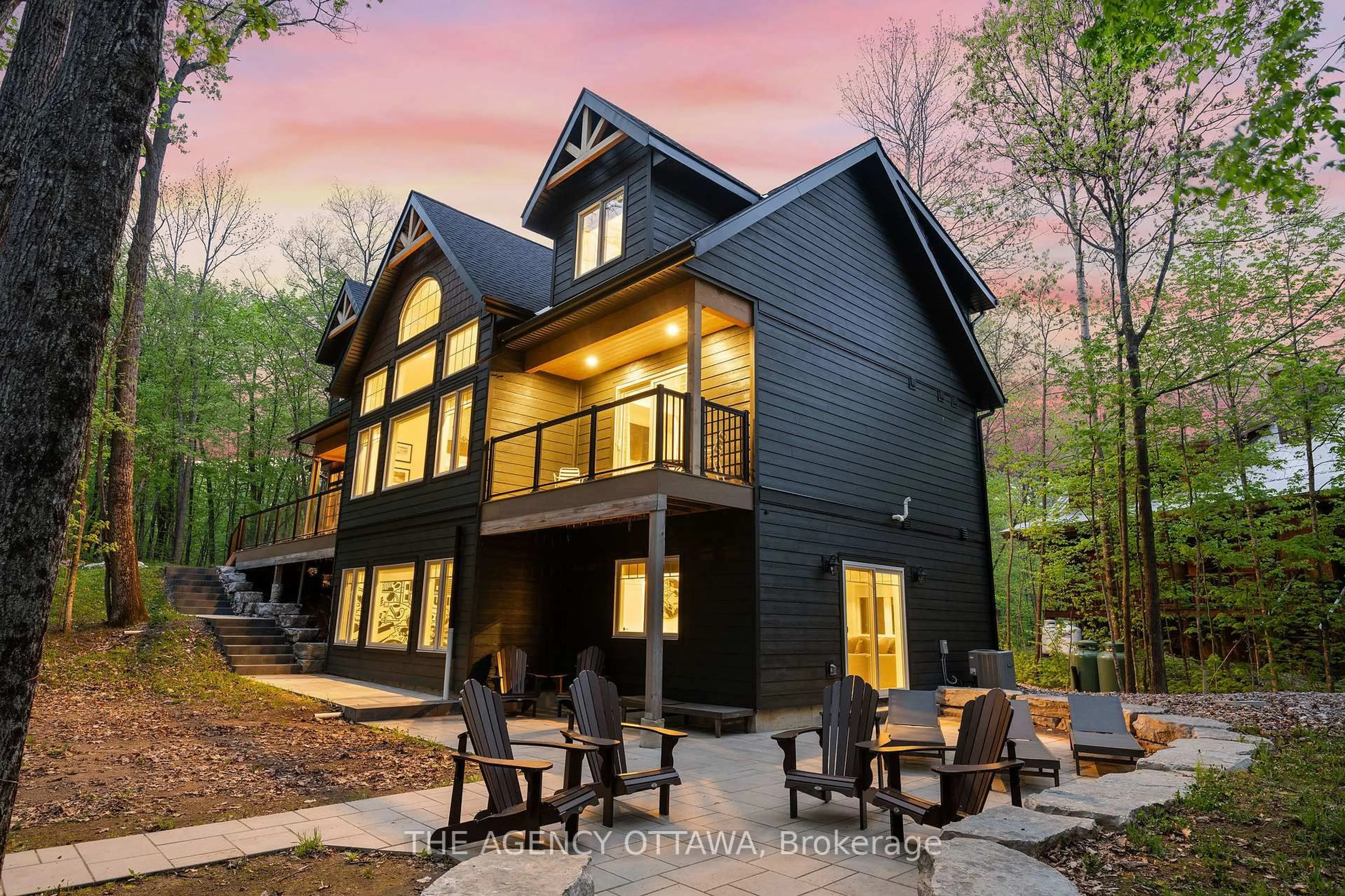 Home with brick exterior material, mountain view for 36 Crestview Dr, Calabogie Ontario K0J 1H0