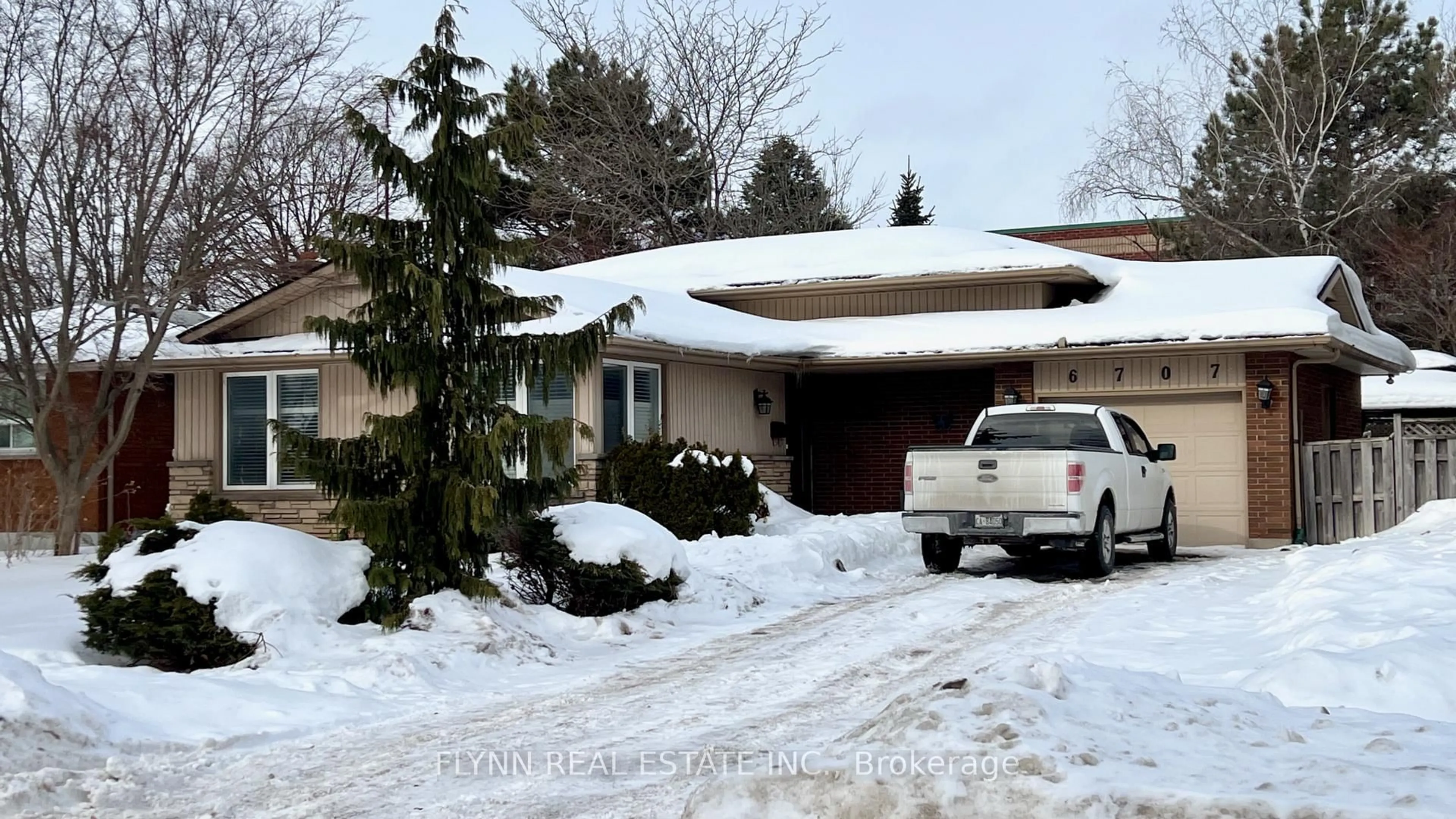 Unknown for 6707 CRAWFORD St, Niagara Falls Ontario L2E 5Z3