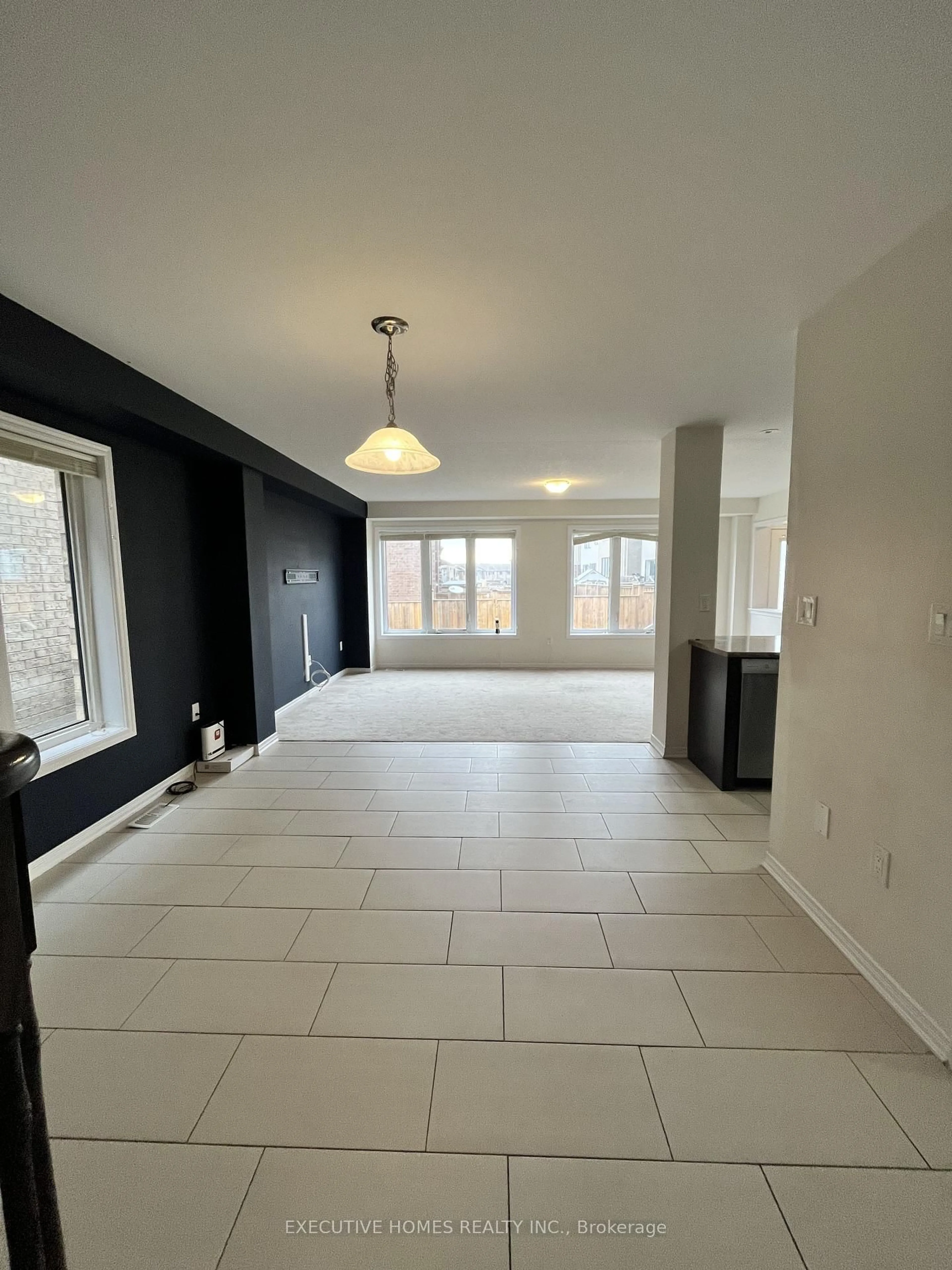 Unknown for 51 Thompson Rd, Haldimand Ontario N3W 0B5