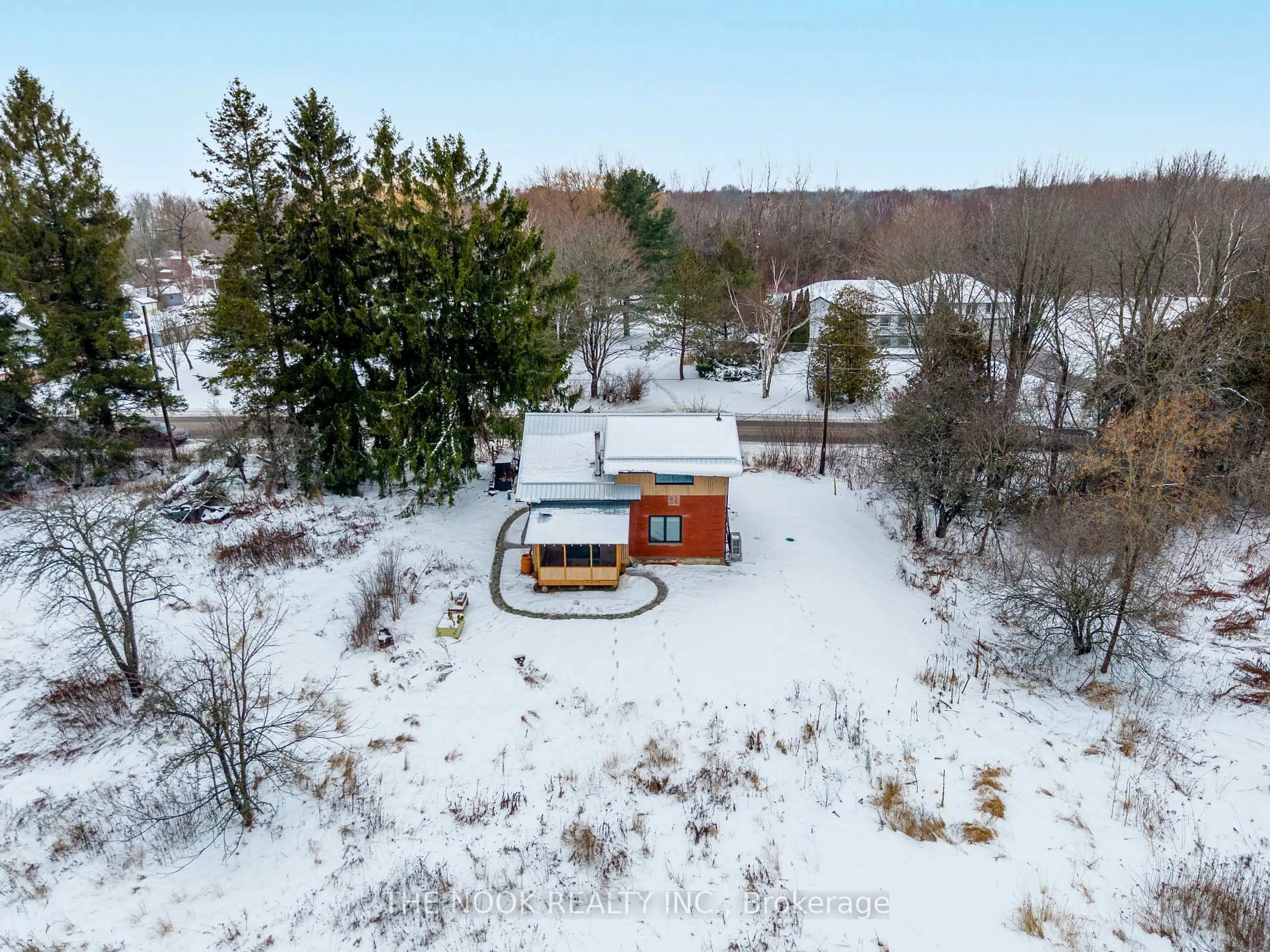A pic from outside/outdoor area/front of a property/back of a property/a pic from drone, unknown for 319 Wicklow Beach Rd, Alnwick/Haldimand Ontario K0K 1S0