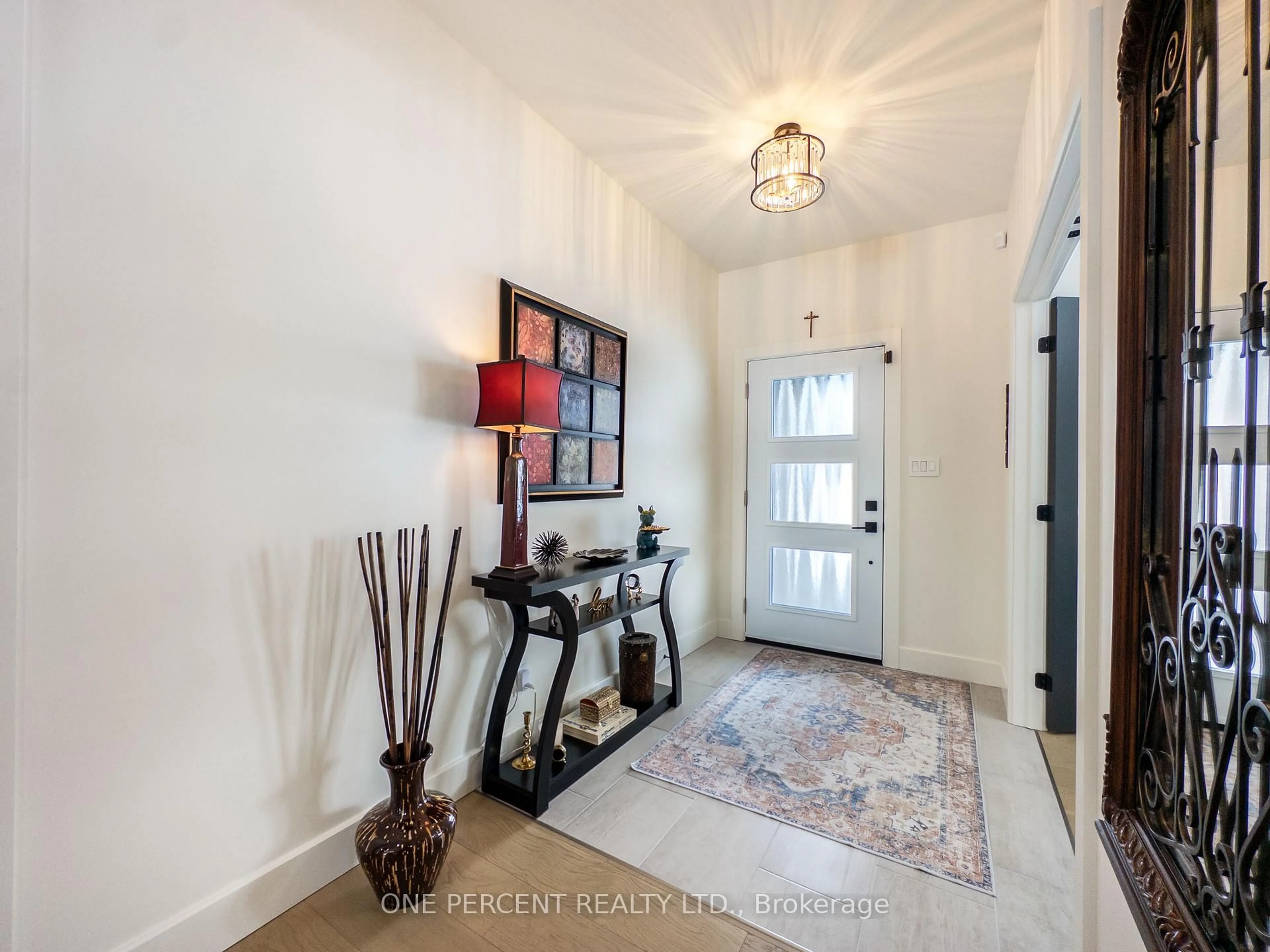 Indoor entryway for 56 Fraser Dr, Quinte West Ontario K0K 1E0