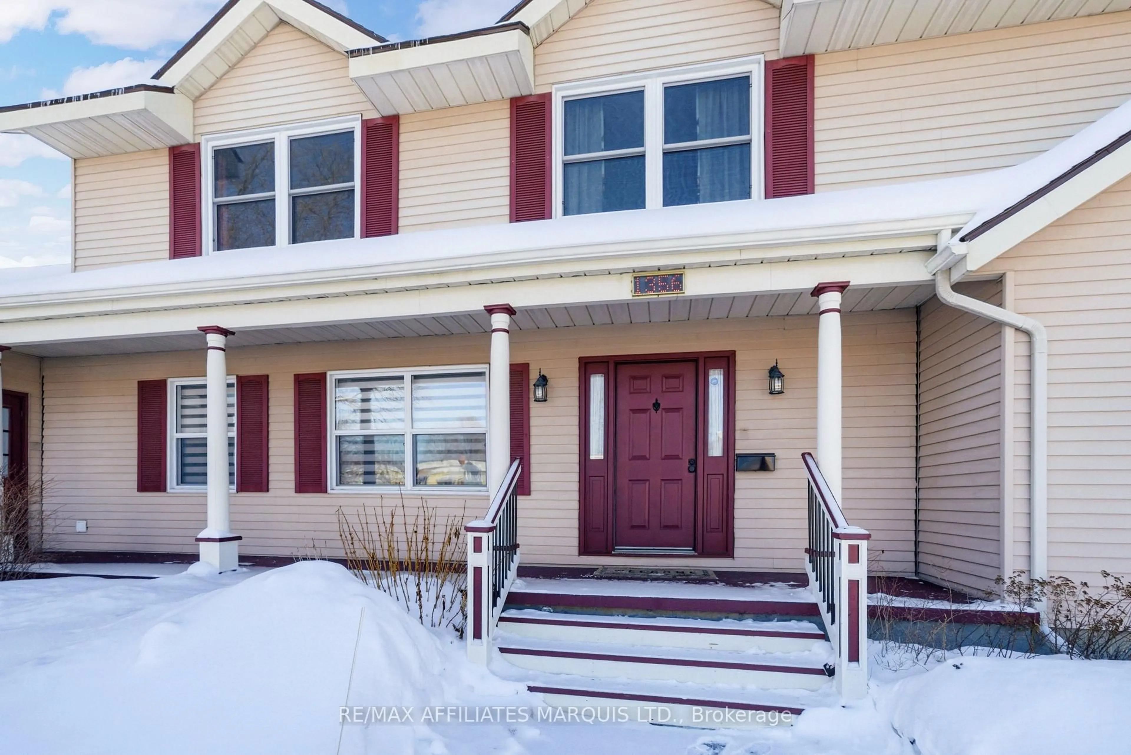 Unknown for 1356 Lochiel St, Cornwall Ontario K6H 6N2