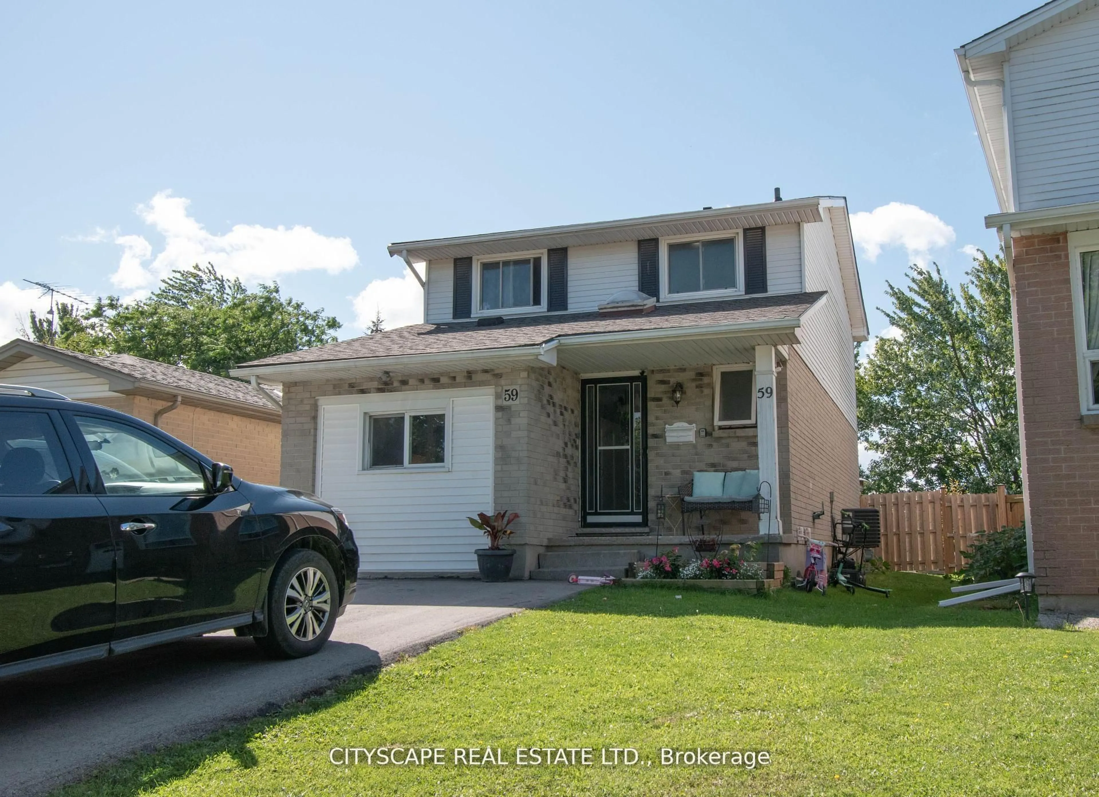 Home with vinyl exterior material, street for 59 Romy Cres, Thorold Ontario L2V 4T5