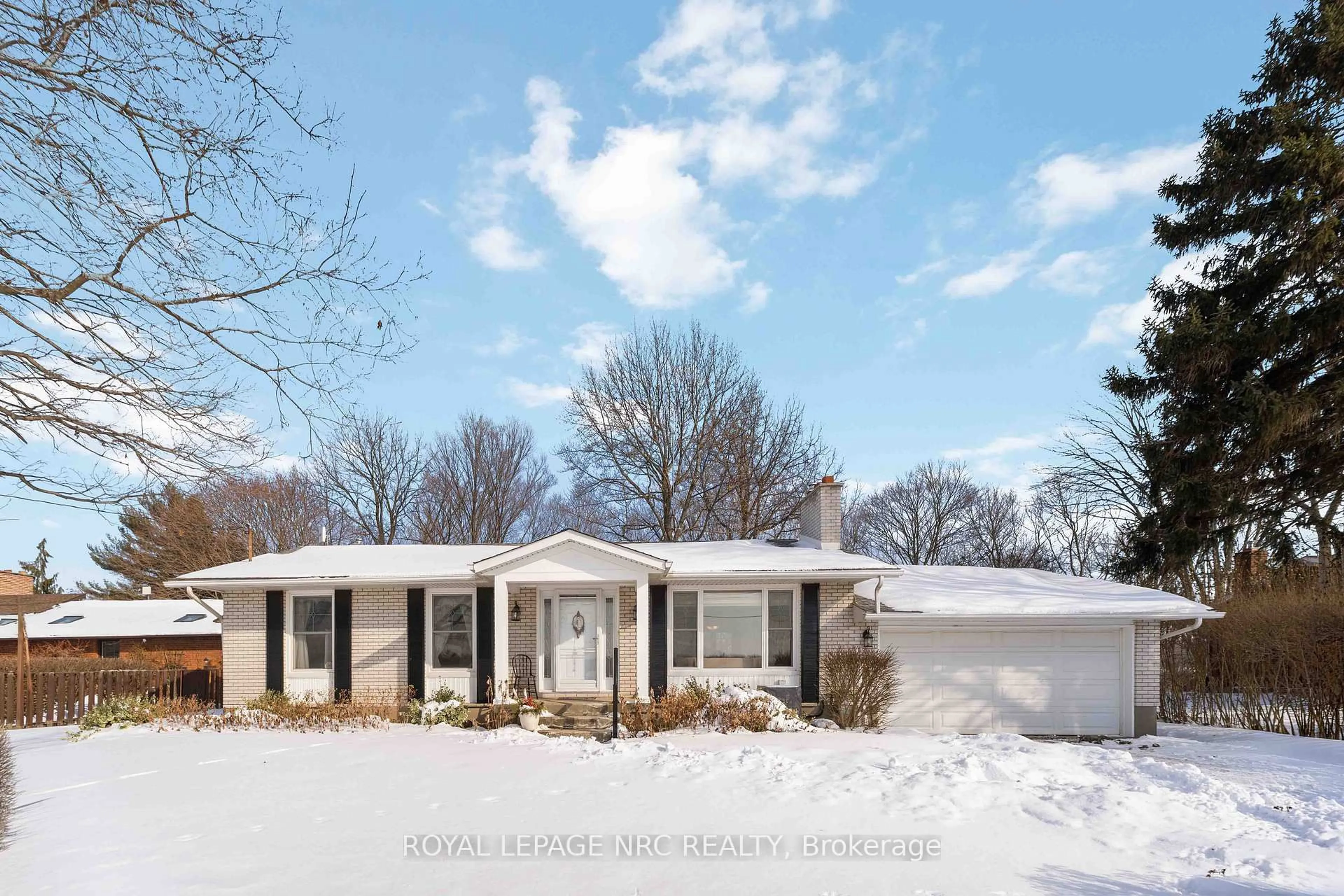 Unknown for 4271 13th St, Lincoln Ontario L0R 1S0