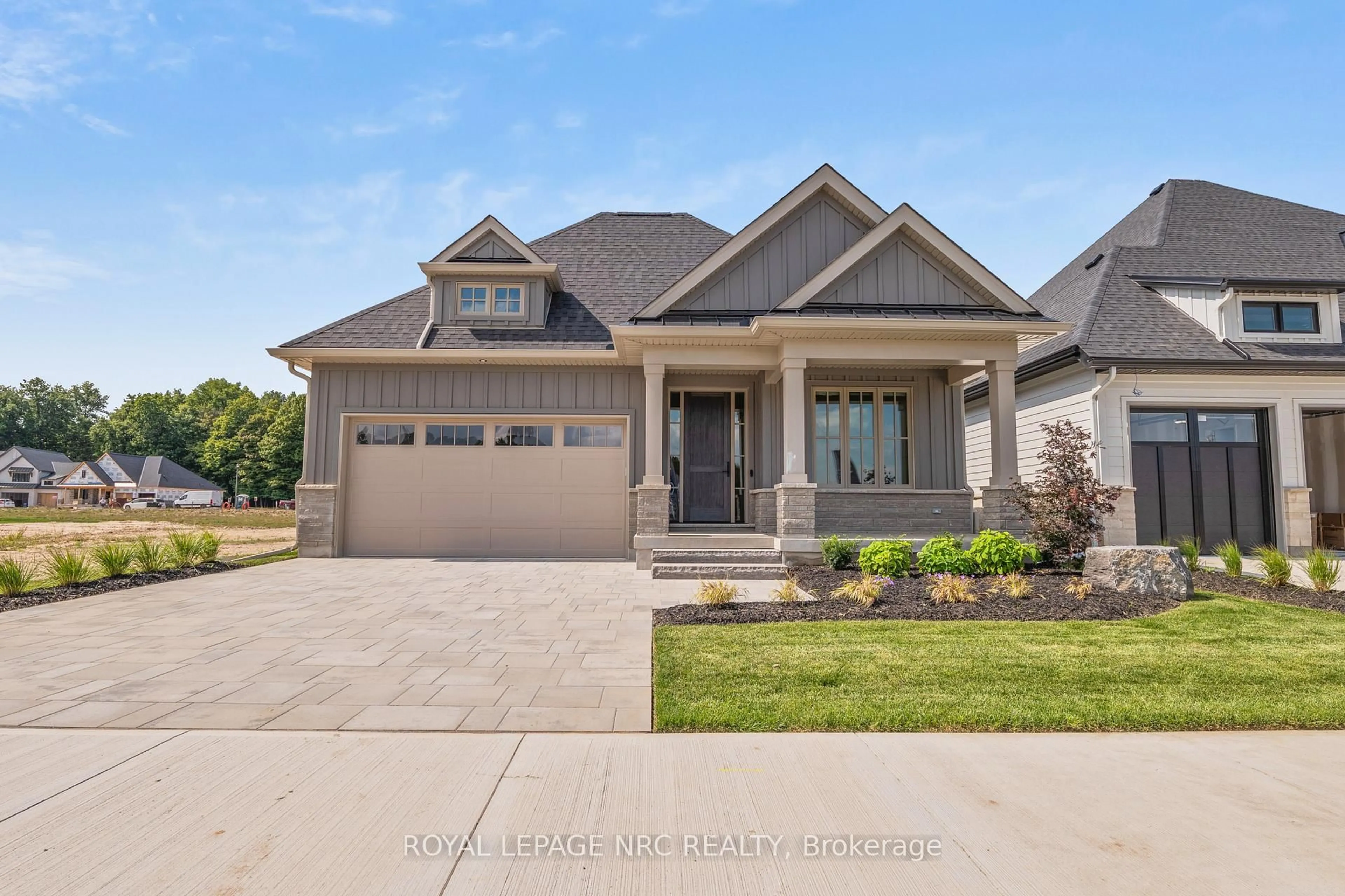 Home with brick exterior material, street for 4 Page St, Pelham Ontario L3E 0X3