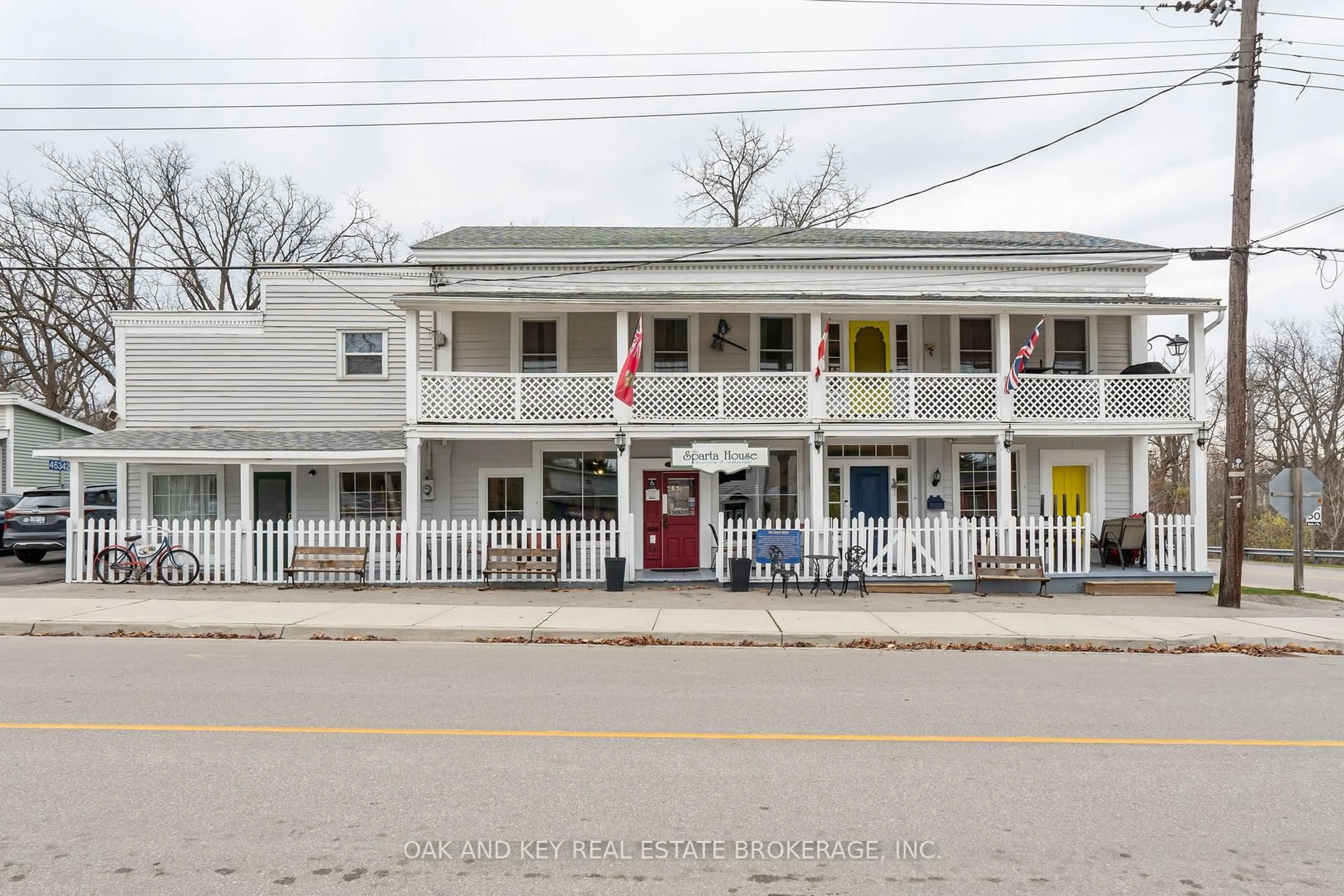 Patio, building for 46342 Sparta Line, Central Elgin Ontario N0L 2H0