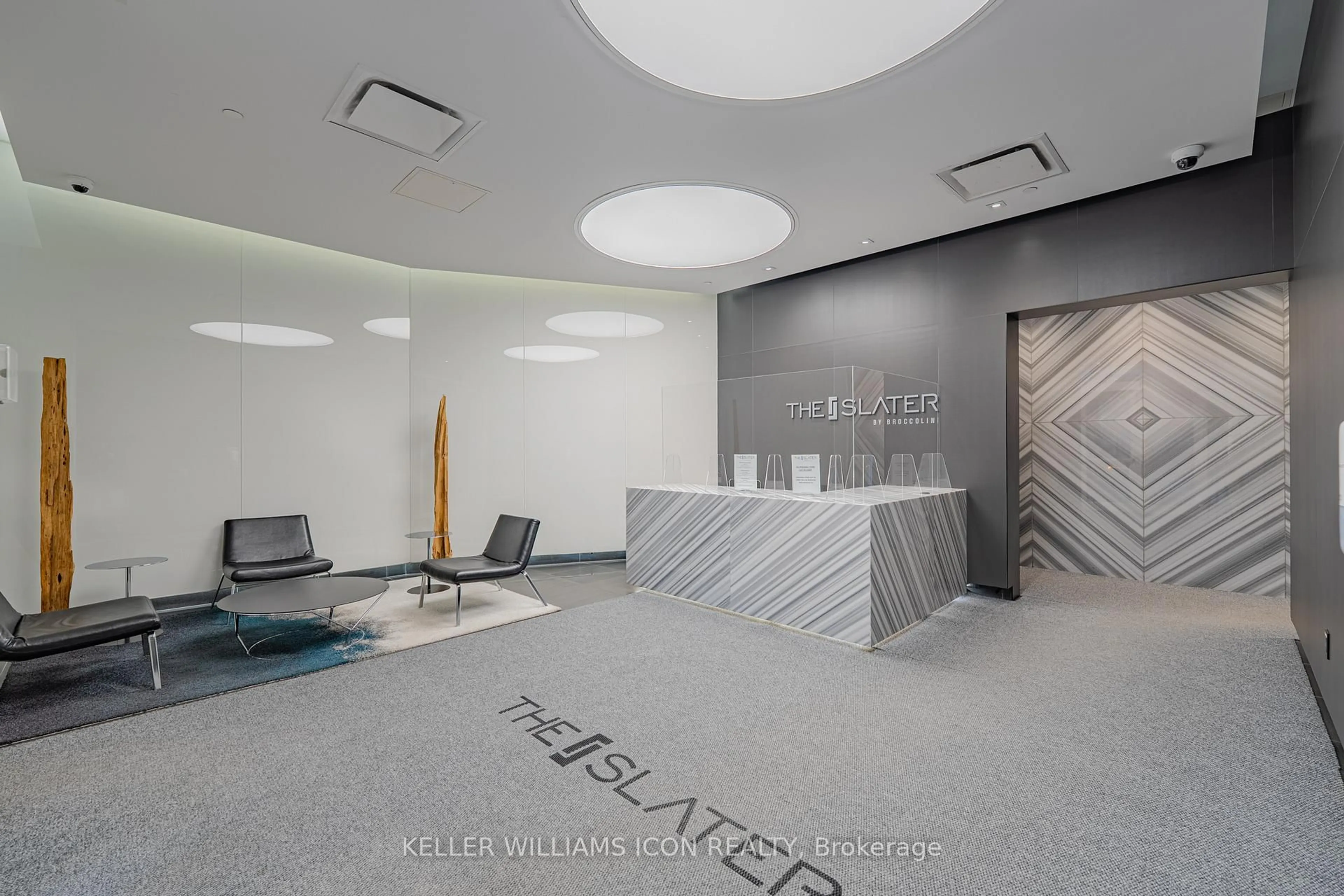 Lobby for 199 Slater St #2015, Ottawa Ontario K1P 0C8