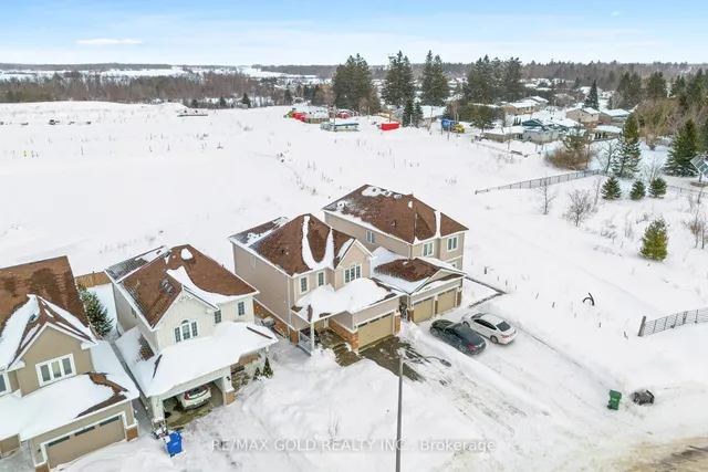 69 Todd Cres, Southgate 5