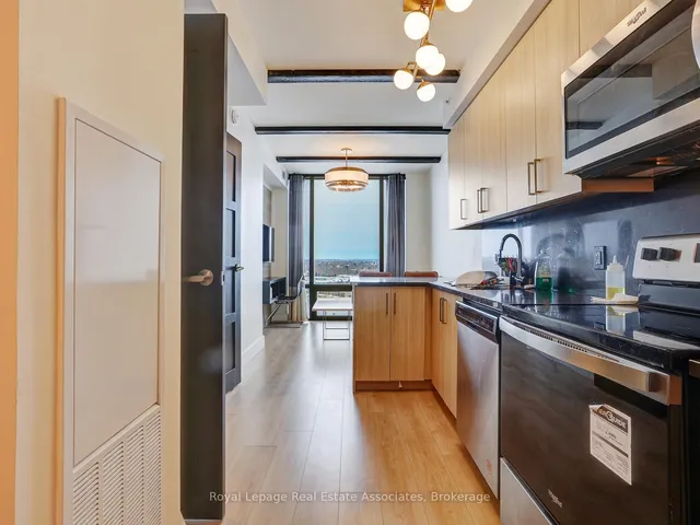 145 Columbia St #2002, Waterloo 3