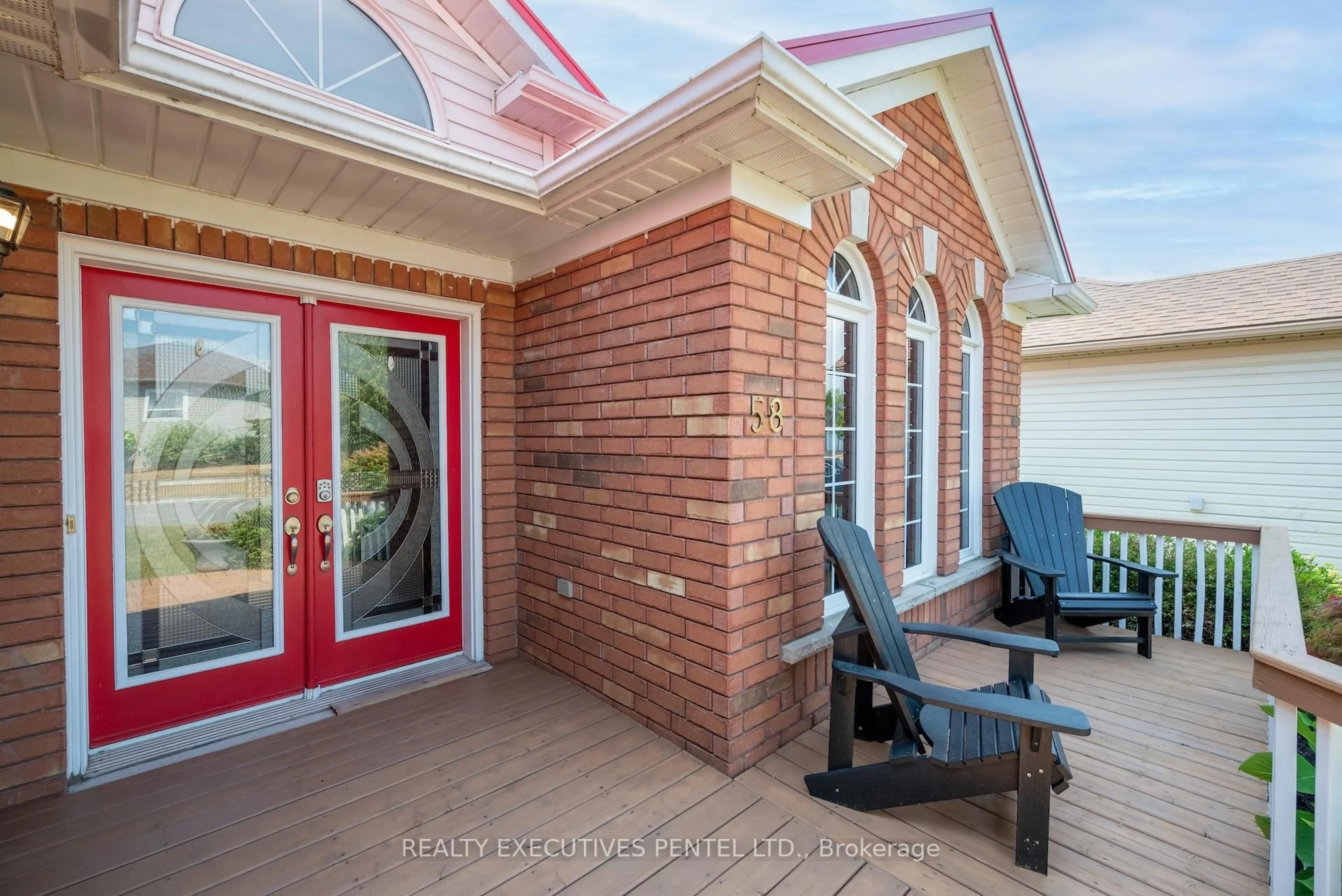 Home with brick exterior material, street for 58 Baxter Pl, Port Hope Ontario L1A 4J6