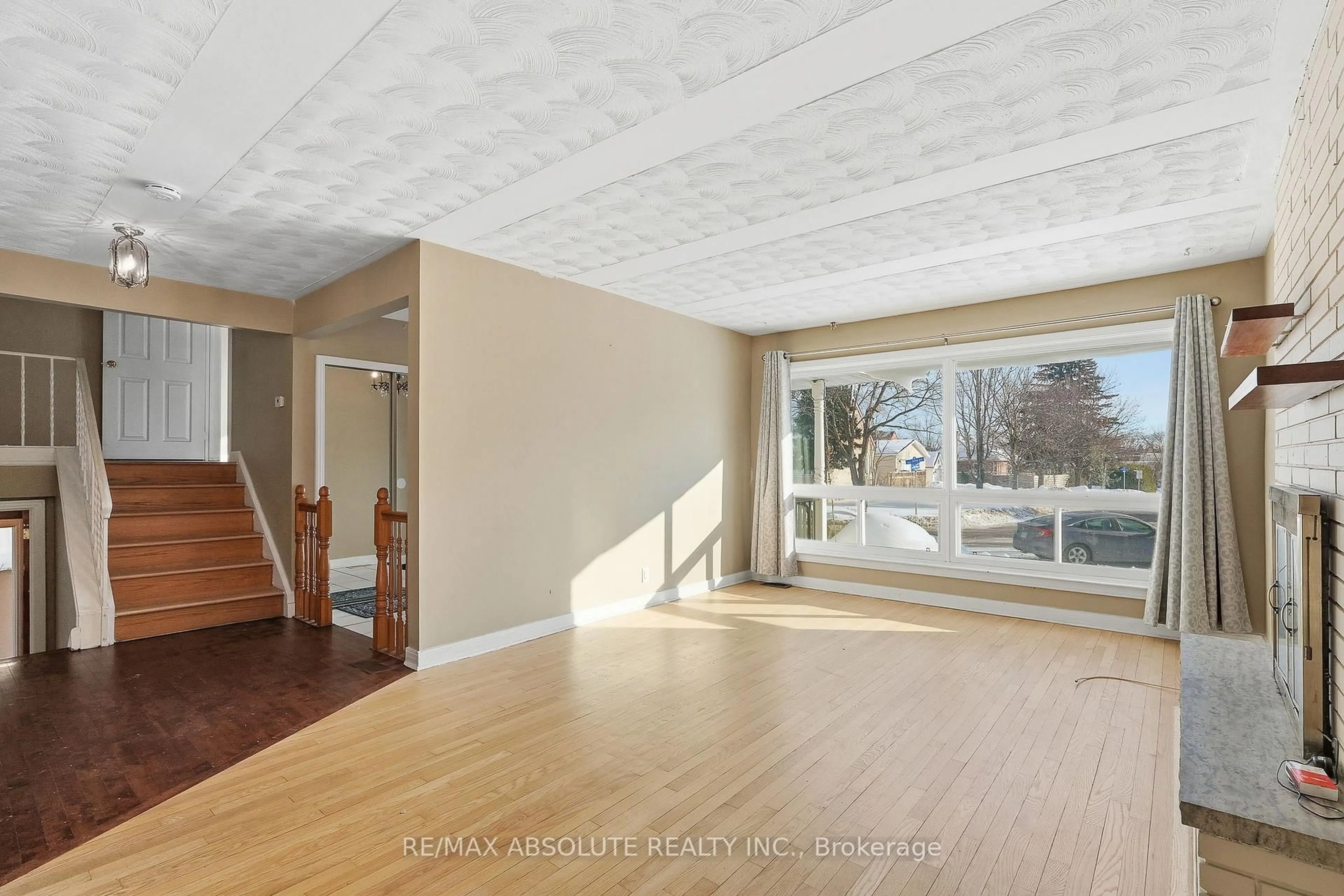 Unknown for 408-410 ALLEN Blvd, Ottawa Ontario K1L 7B5