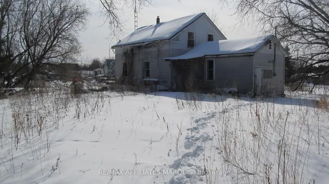 15554 SAVING St, South Stormont 2