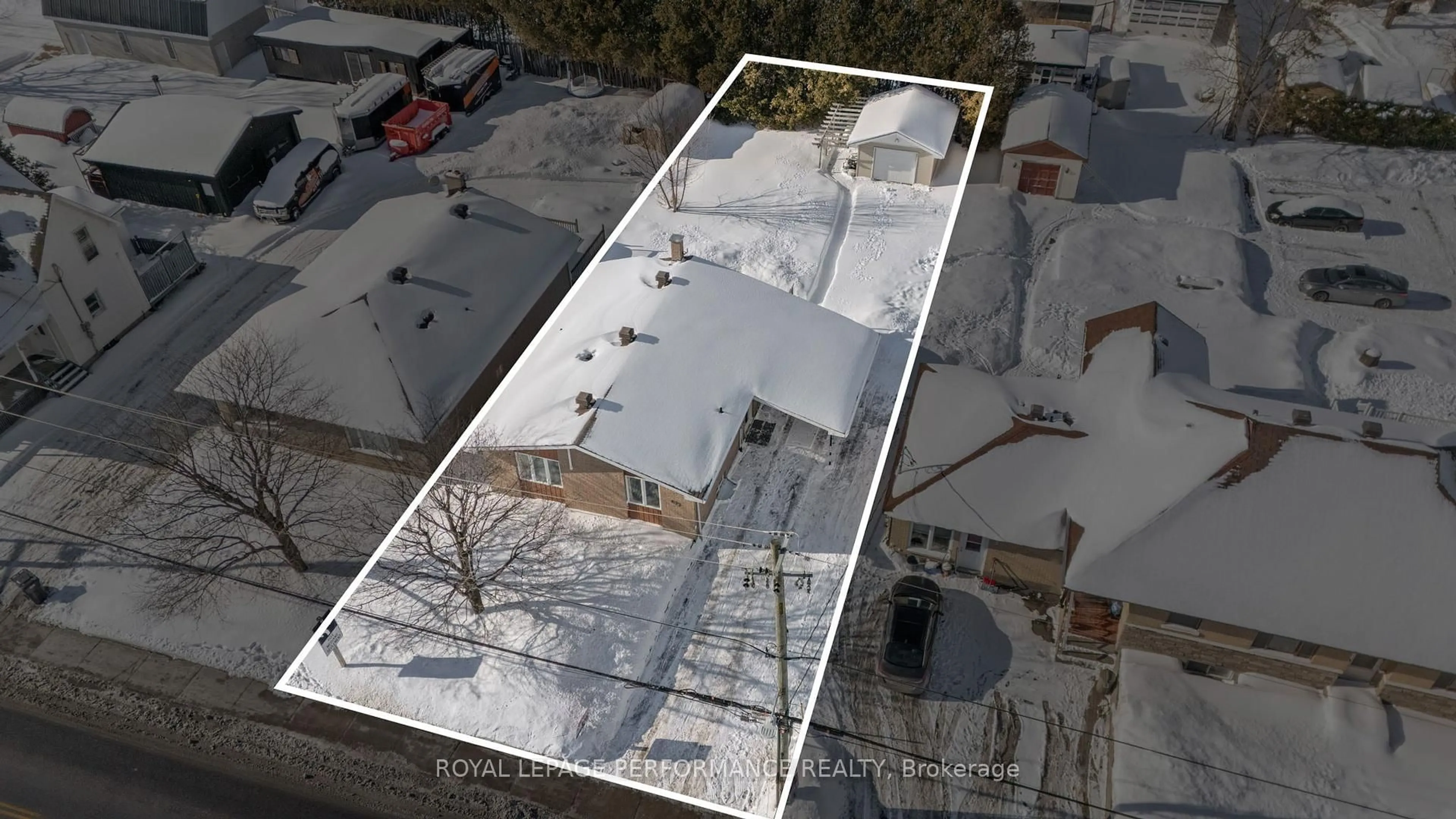 A pic from outside/outdoor area/front of a property/back of a property/a pic from drone, unknown for 677 Principale St, Casselman Ontario K0A 1M0