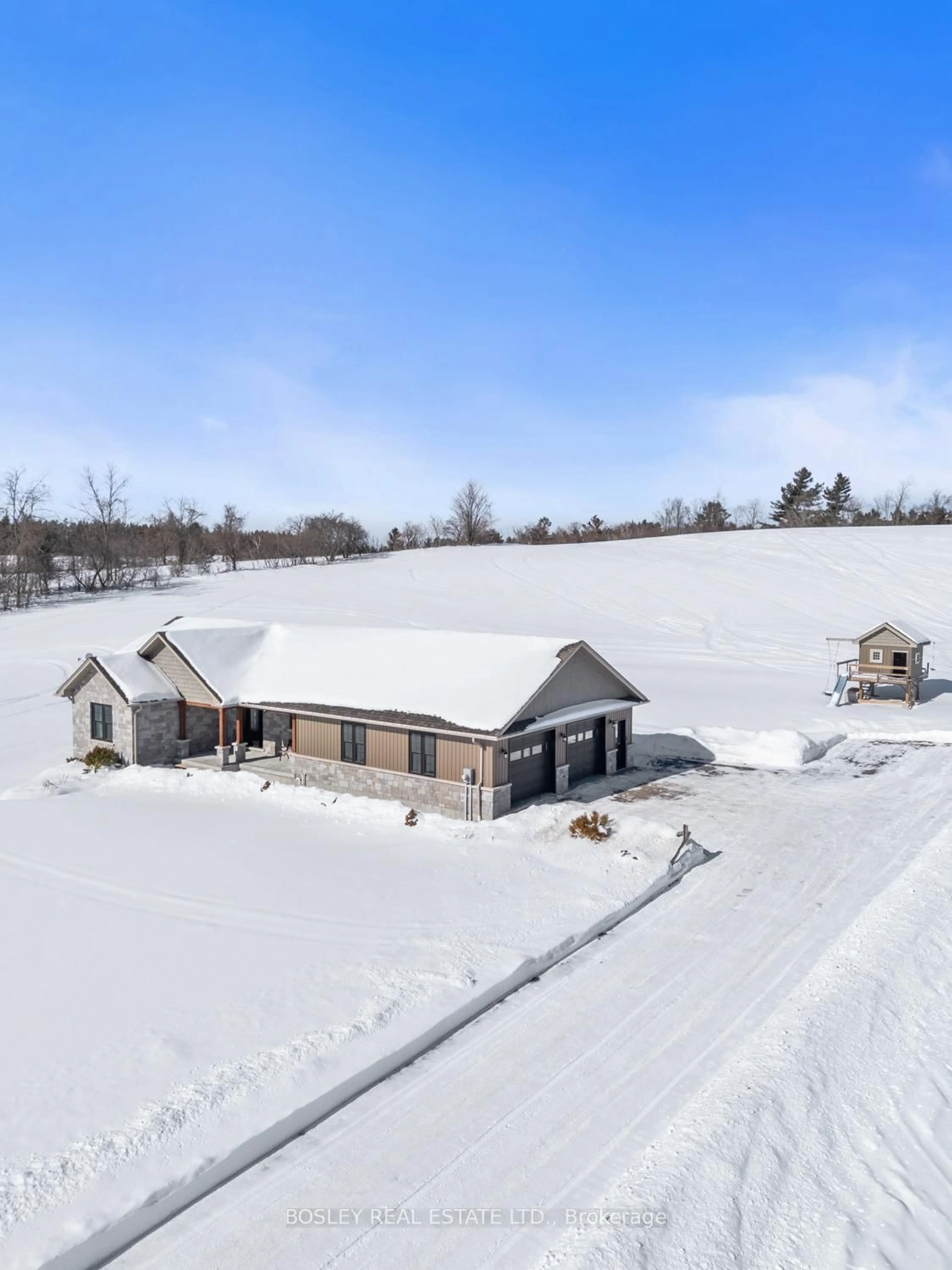 A pic from outside/outdoor area/front of a property/back of a property/a pic from drone, building for 494 Pinegrove Rd, Cramahe Ontario K0K 1M0