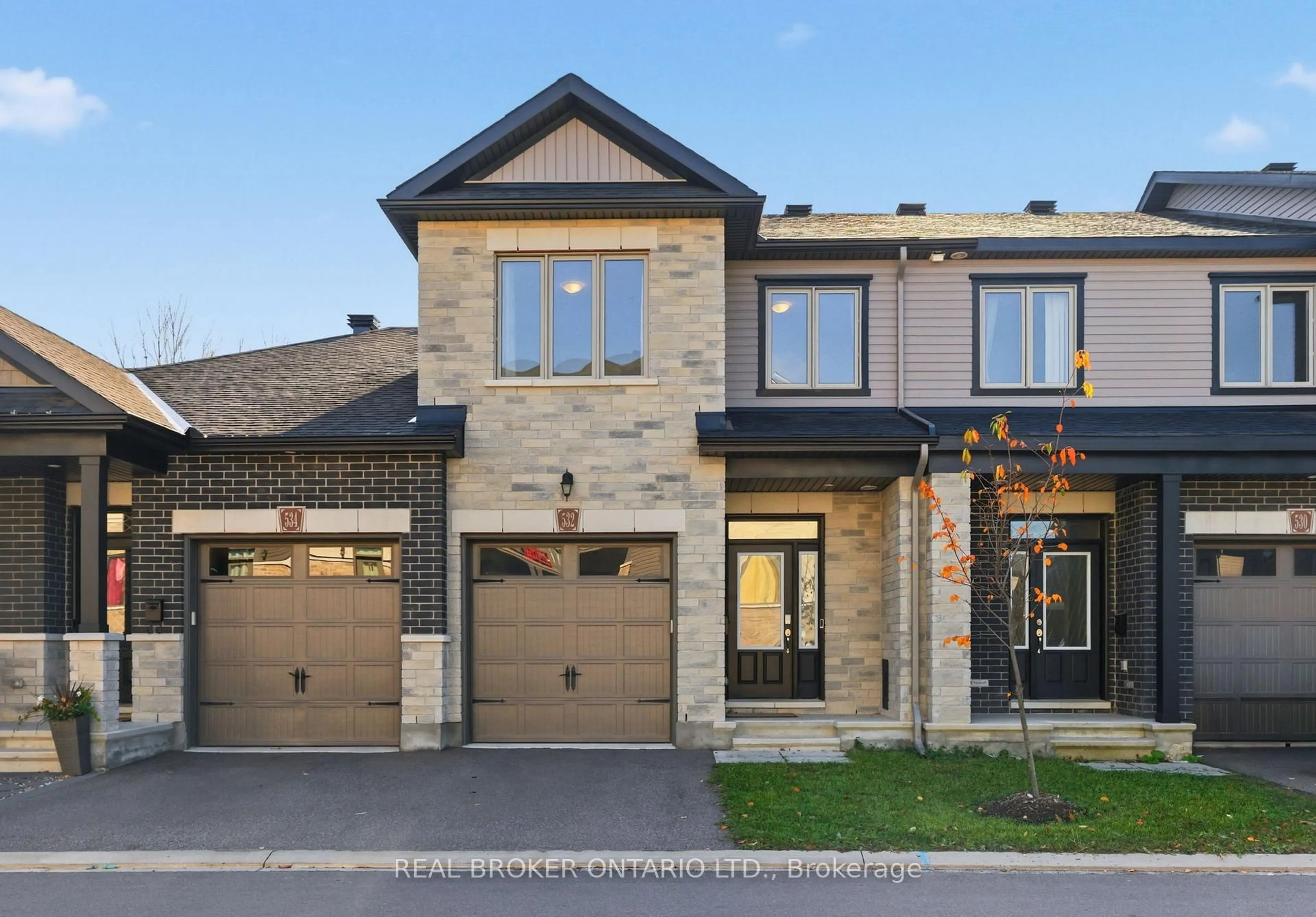 Home with brick exterior material, street for 532 Fawn Valley Private, Ottawa Ontario K1T 0W5