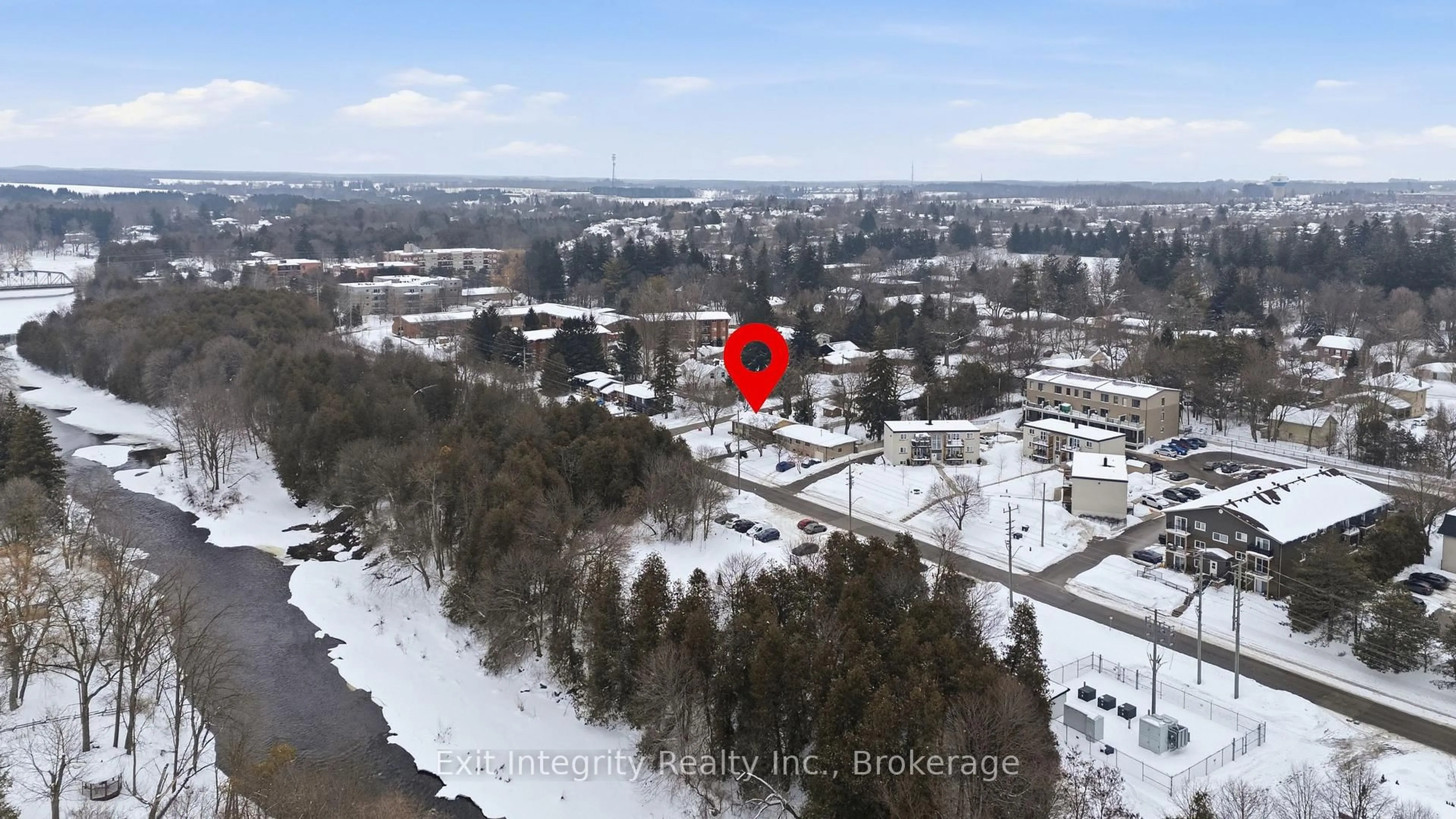 A pic from outside/outdoor area/front of a property/back of a property/a pic from drone, unknown for 374 Queen St, Centre Wellington Ontario N1M 1T4