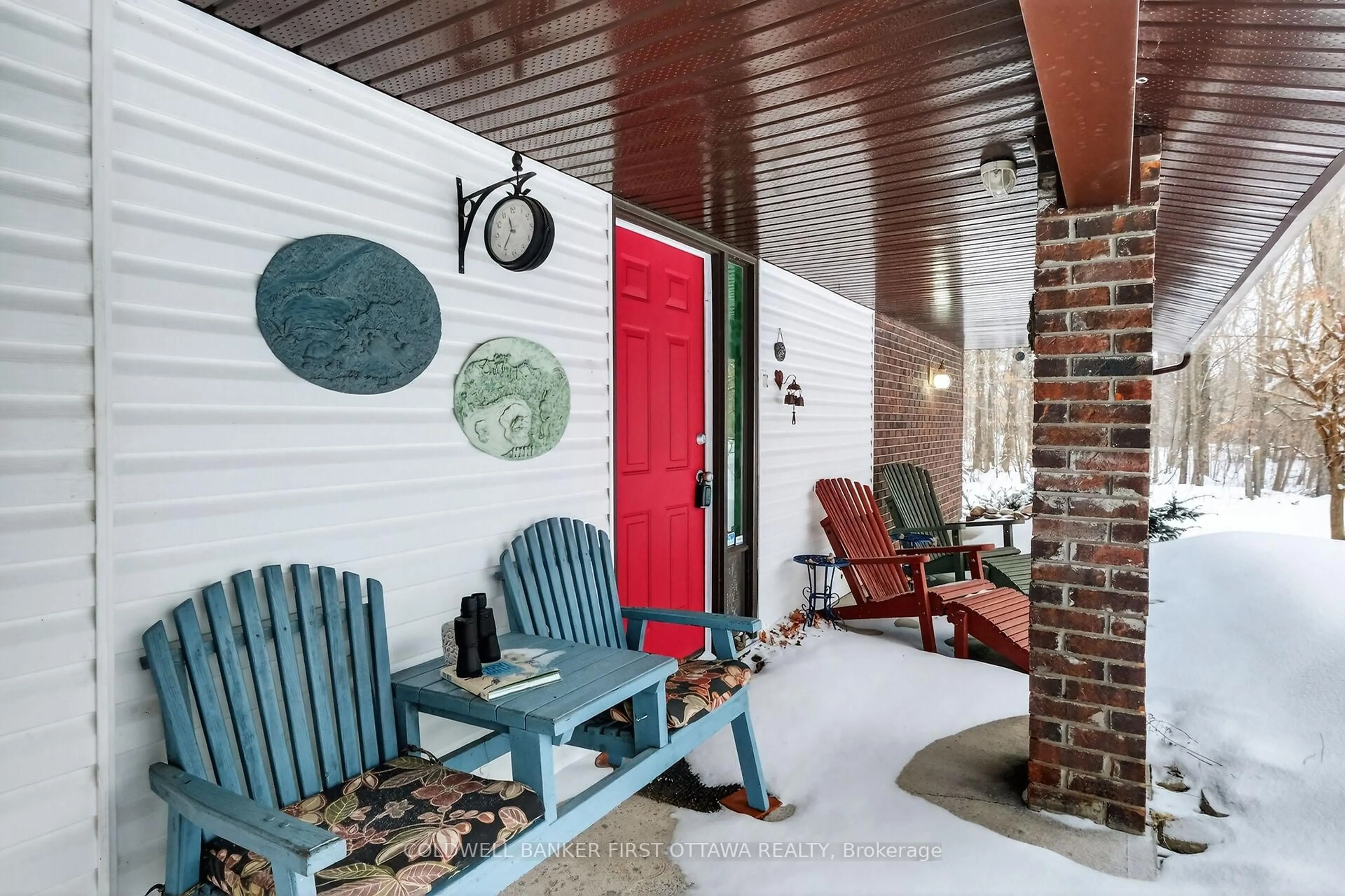 Indoor entryway for 183 Foster Rd, Ashton Ontario K0A 1B0