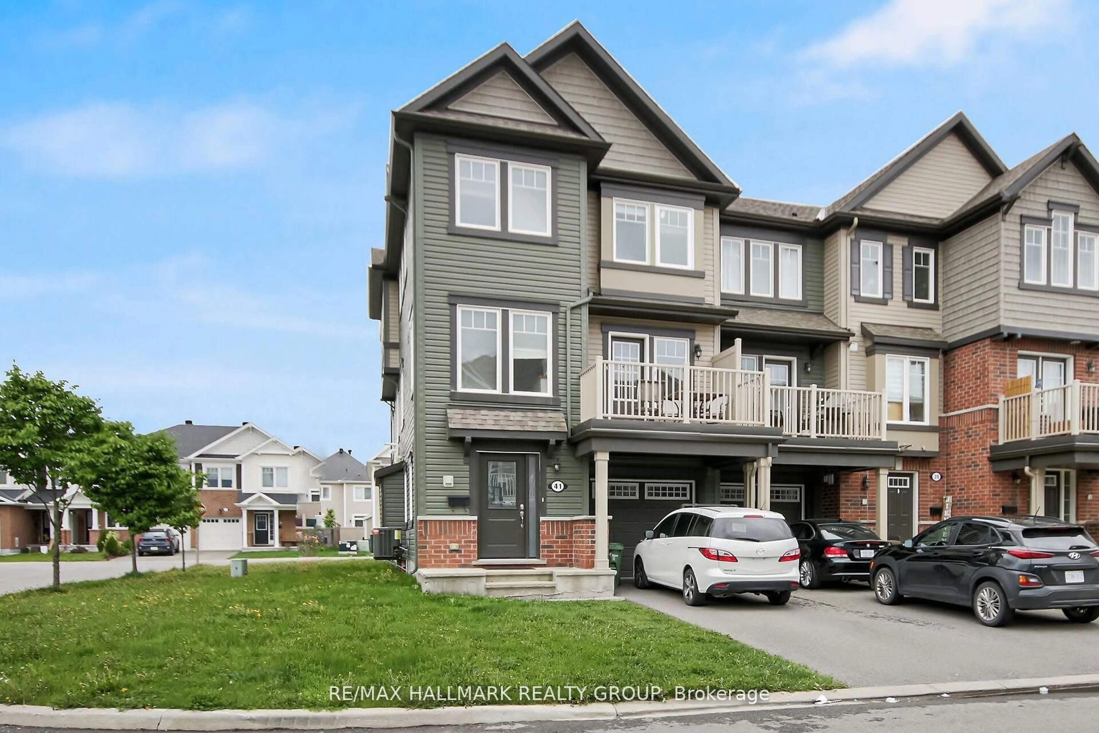 Unknown for 41 Maroma St, Ottawa Ontario K4A 1A3