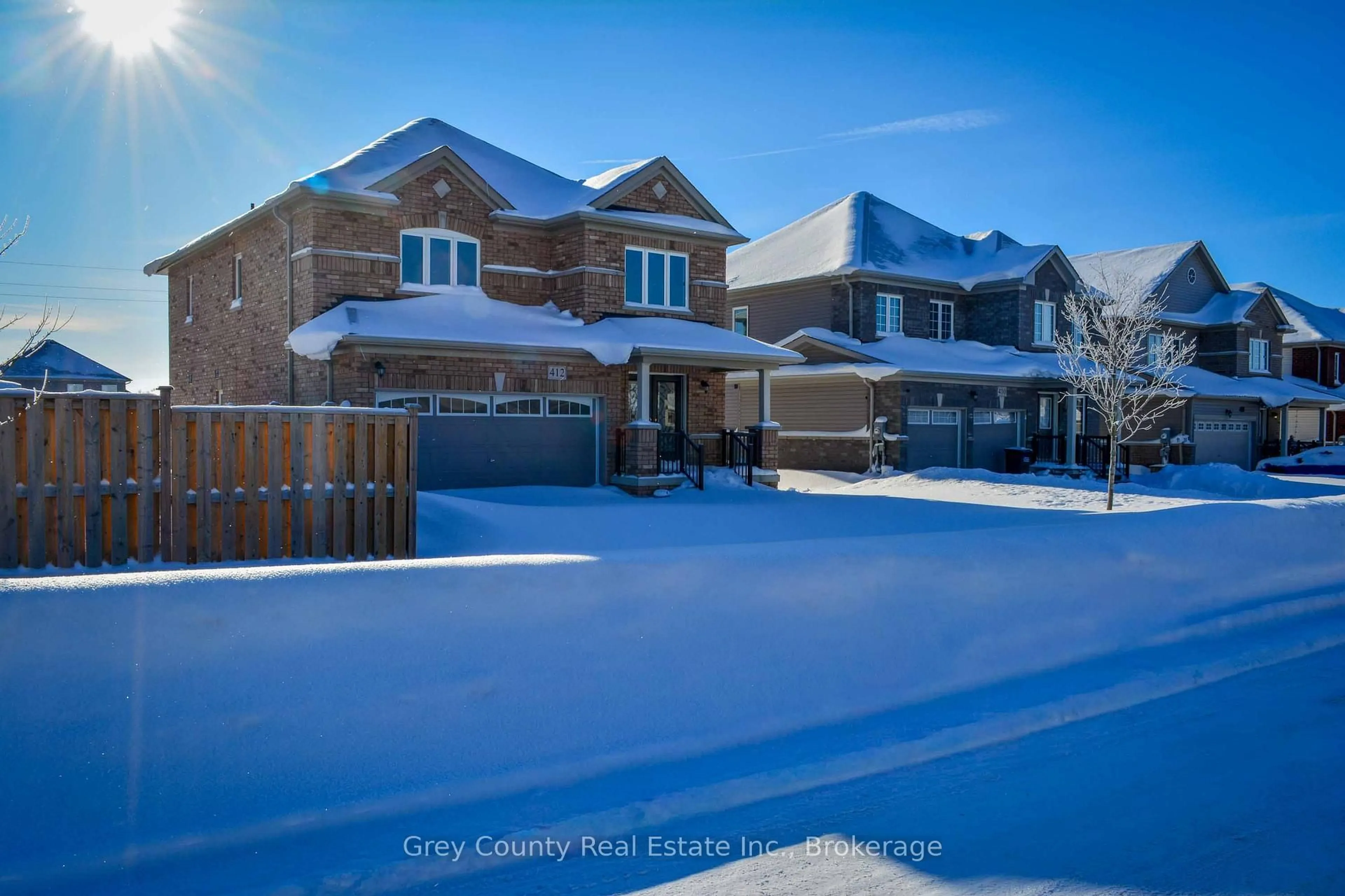 A pic from outside/outdoor area/front of a property/back of a property/a pic from drone, street for 412 Hagan St, Southgate Ontario N0C 1B0