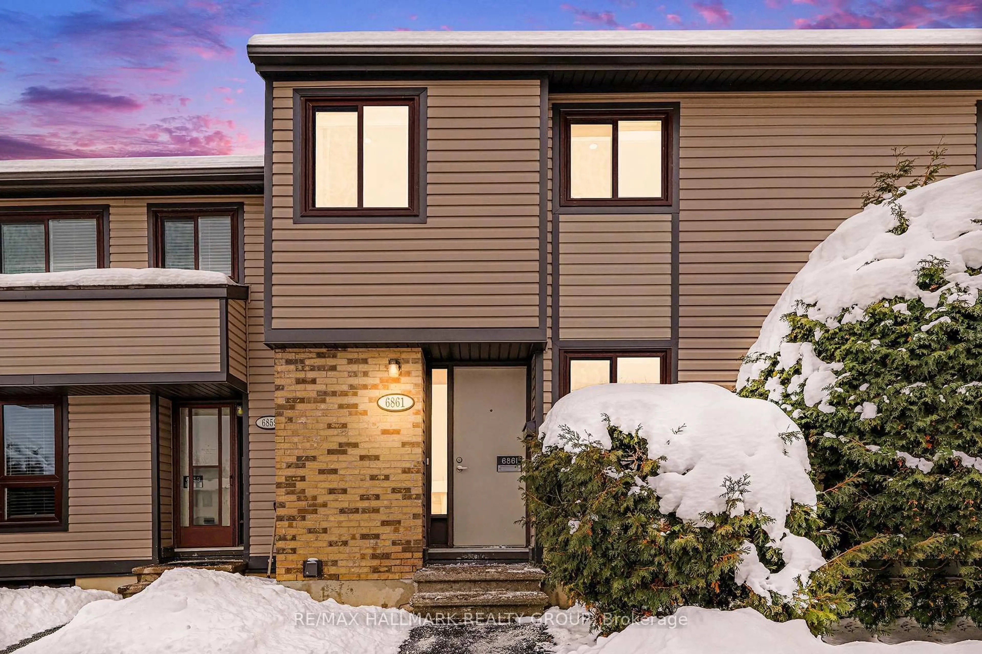 Unknown for 6861 Bilberry Dr, Ottawa Ontario K1C 2E8