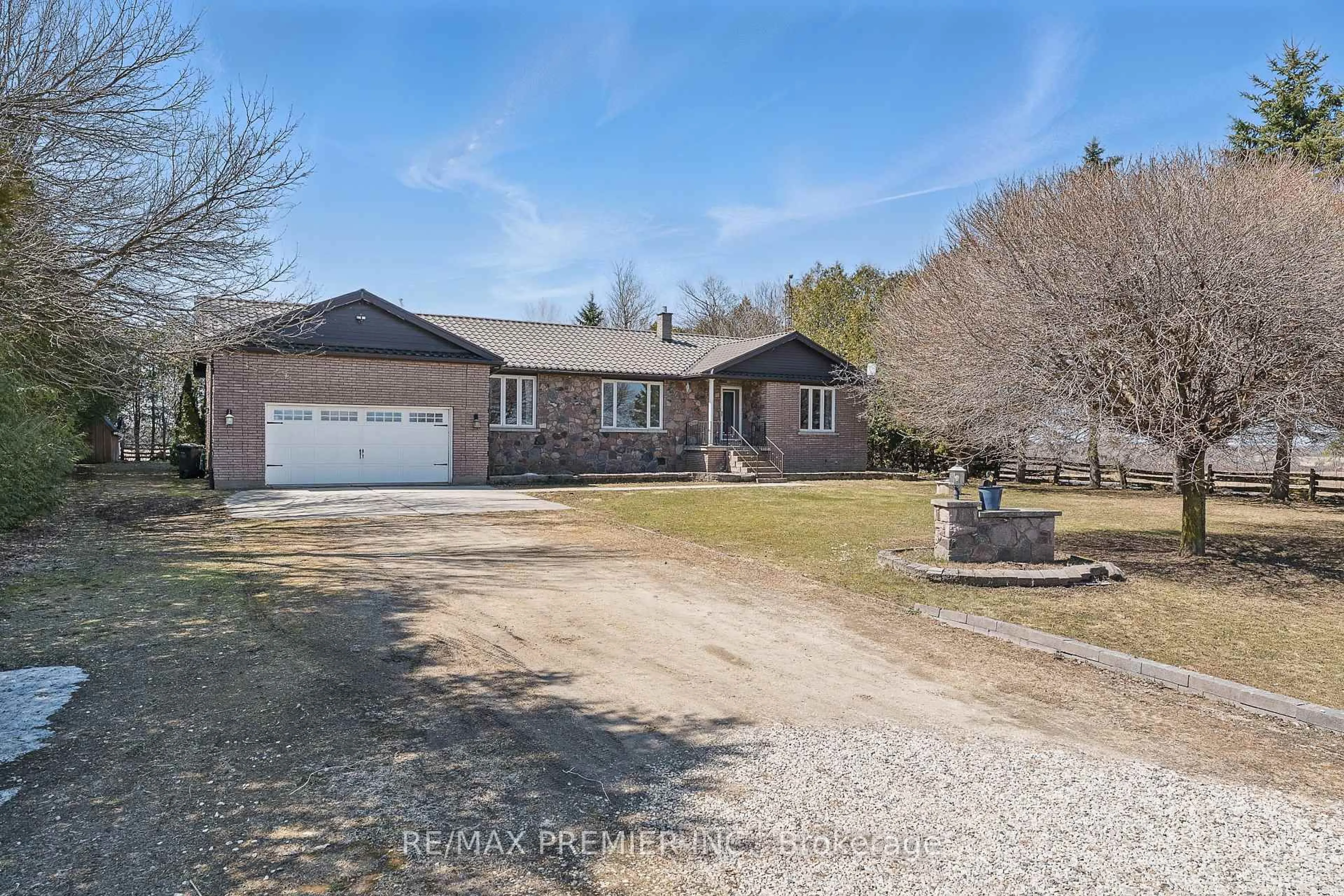 A pic from outside/outdoor area/front of a property/back of a property/a pic from drone, street for 733036 Southgate 73 Sdrd, Southgate Ontario N0C 1L0