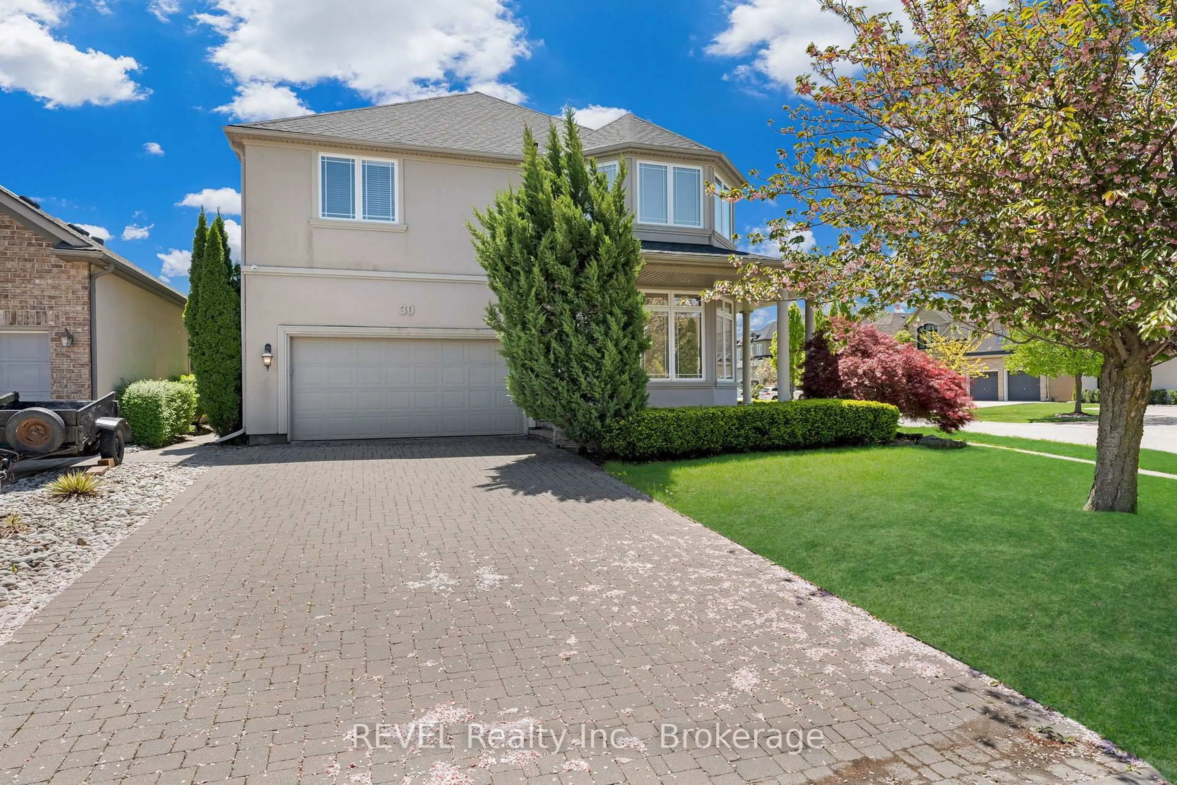 Unknown for 30 MARACAY Way, St. Catharines Ontario L2W 1C4