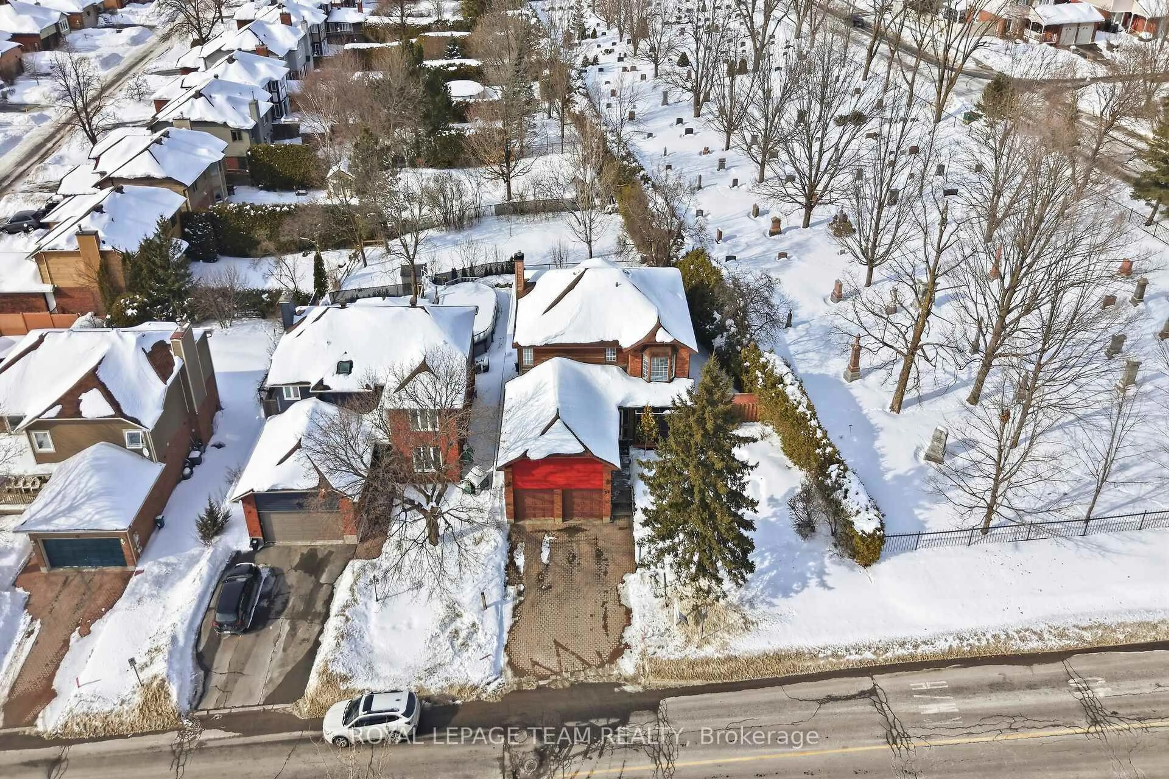 A pic from outside/outdoor area/front of a property/back of a property/a pic from drone, street for 38 Maple Grove Rd, Kanata Ontario K2L 3K8