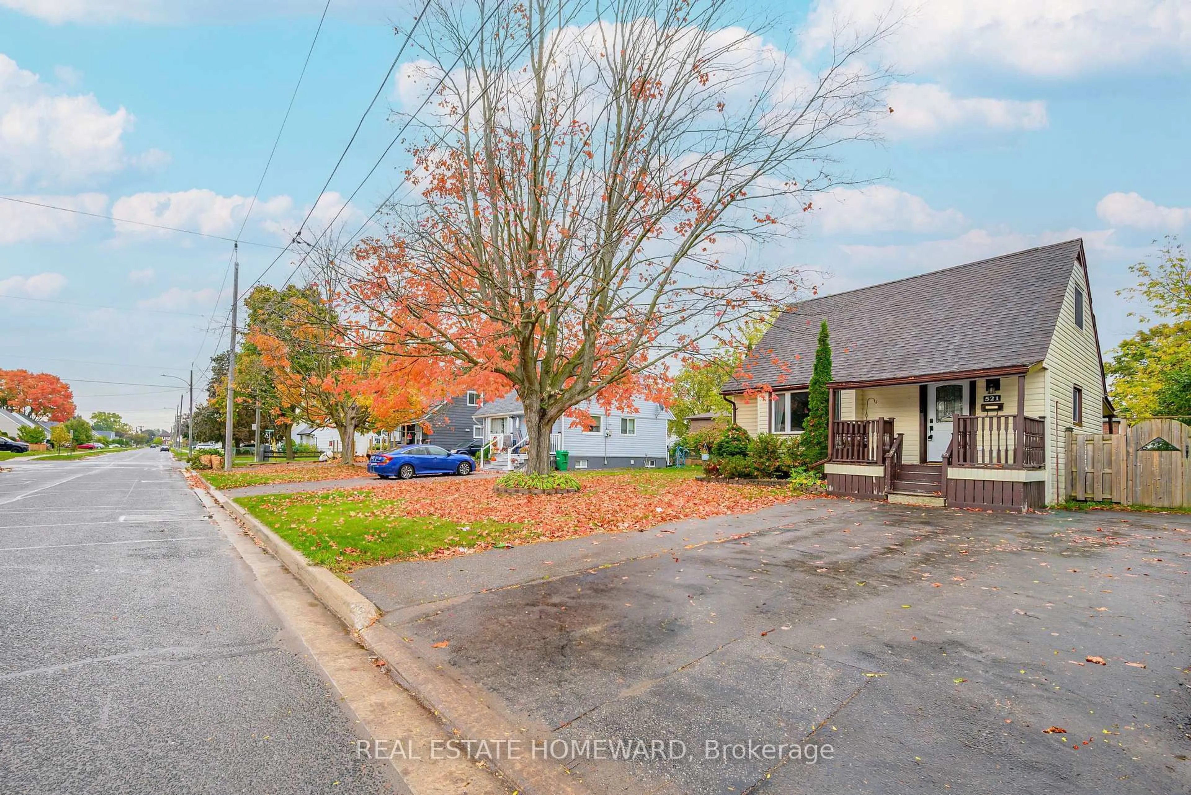 A pic from outside/outdoor area/front of a property/back of a property/a pic from drone, street for 521 O'connell Rd, Peterborough Ontario K9J 4E2