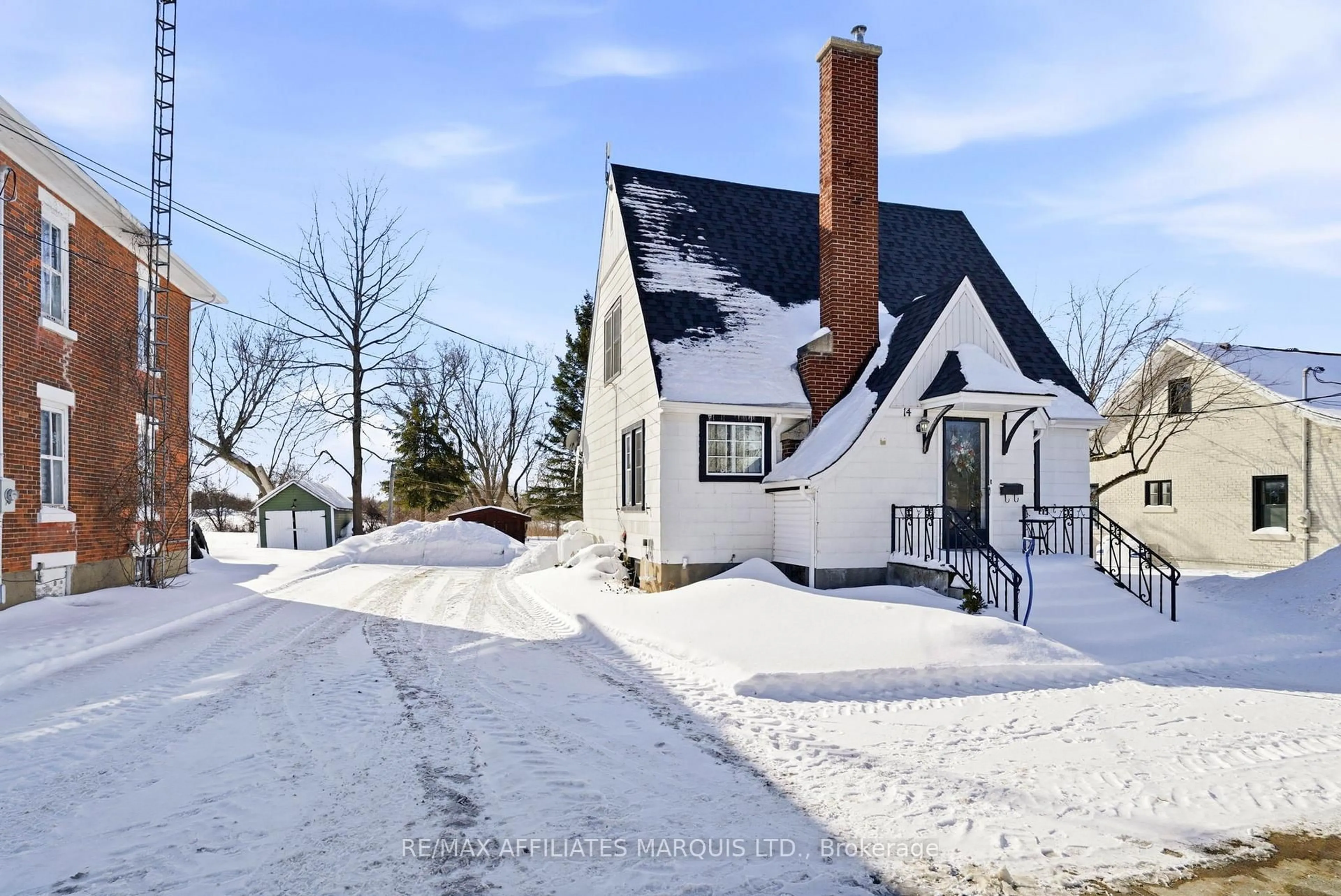 Unknown for 14 Spring St, North Glengarry Ontario K0C 1T0