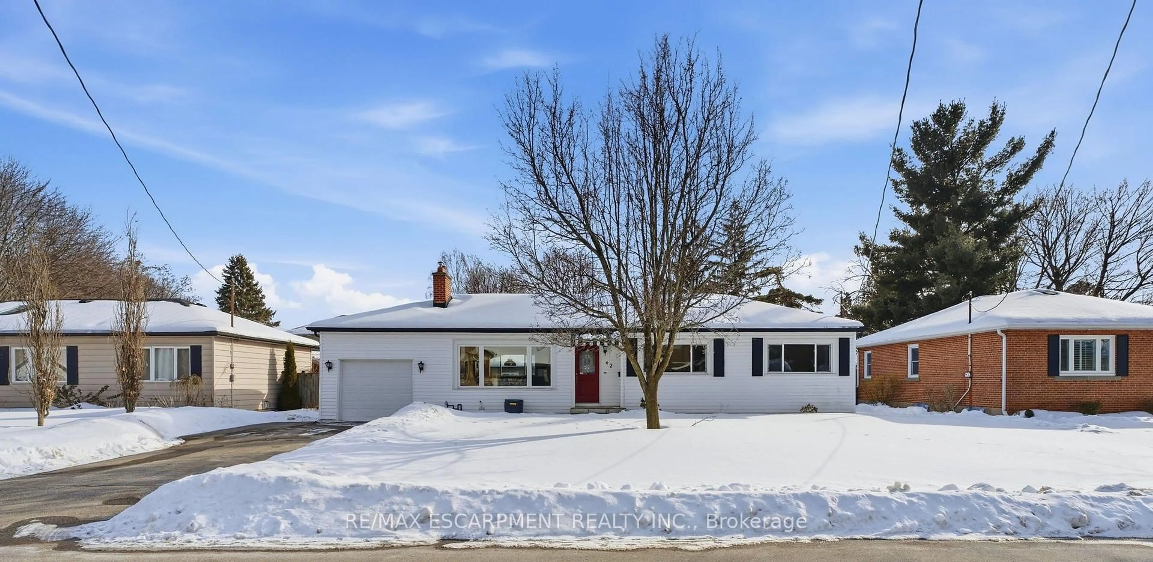 Unknown for 42 Gilbert Ave, Hamilton Ontario L9G 1R4