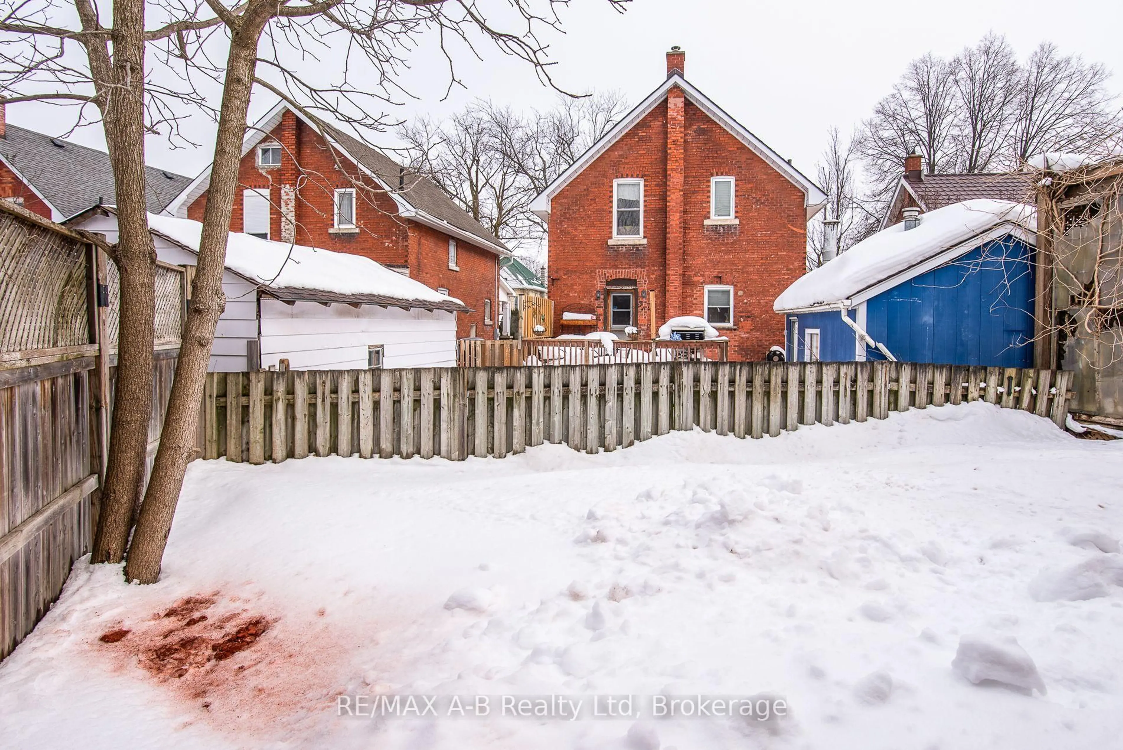 A pic from outside/outdoor area/front of a property/back of a property/a pic from drone, street for 459 Downie St, Stratford Ontario N5A 1X8