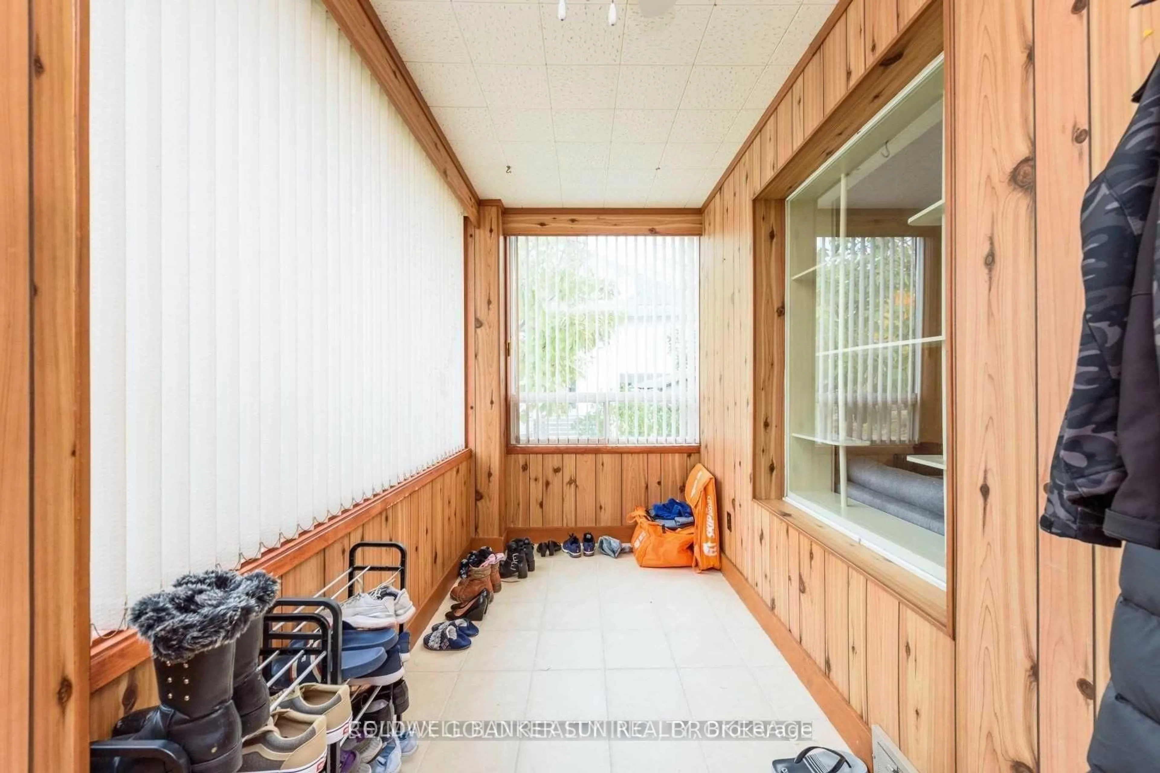 Unknown for 4310 BAMPFIELD St, Niagara Falls Ontario L2E 1G8