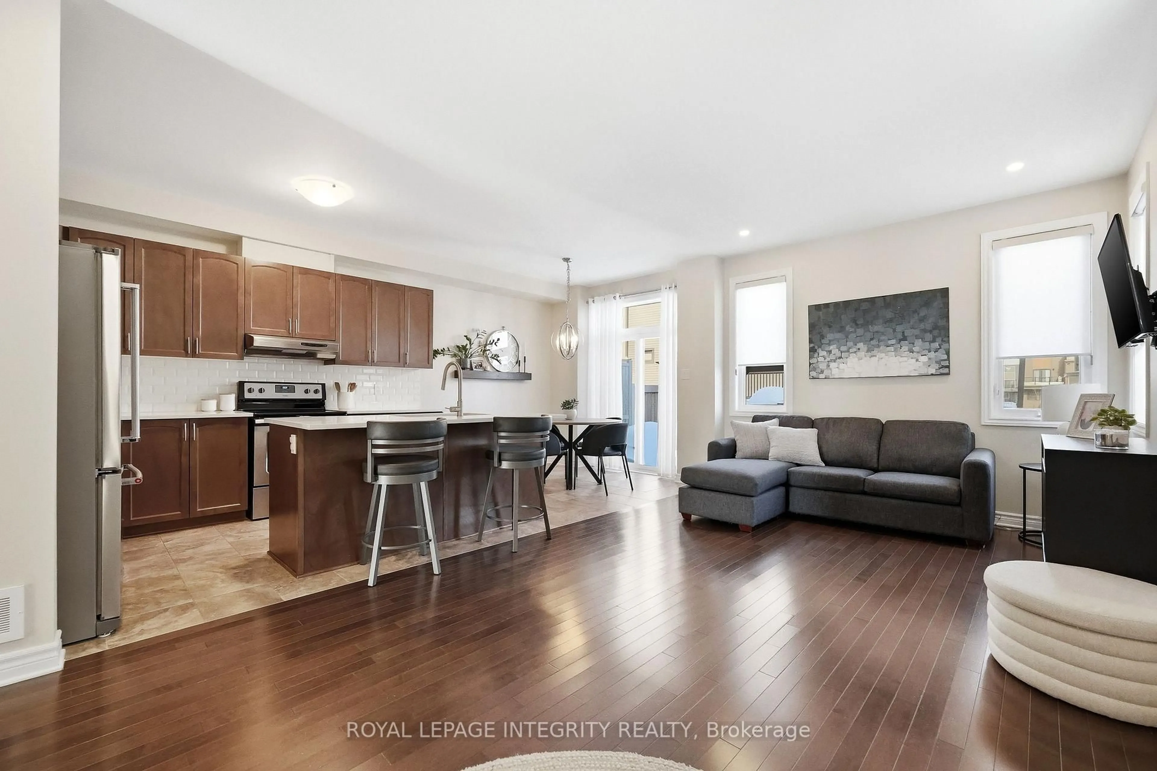 Open concept kitchen, unknown for 253 Hepatica Way, Ottawa Ontario K4A 0Z2