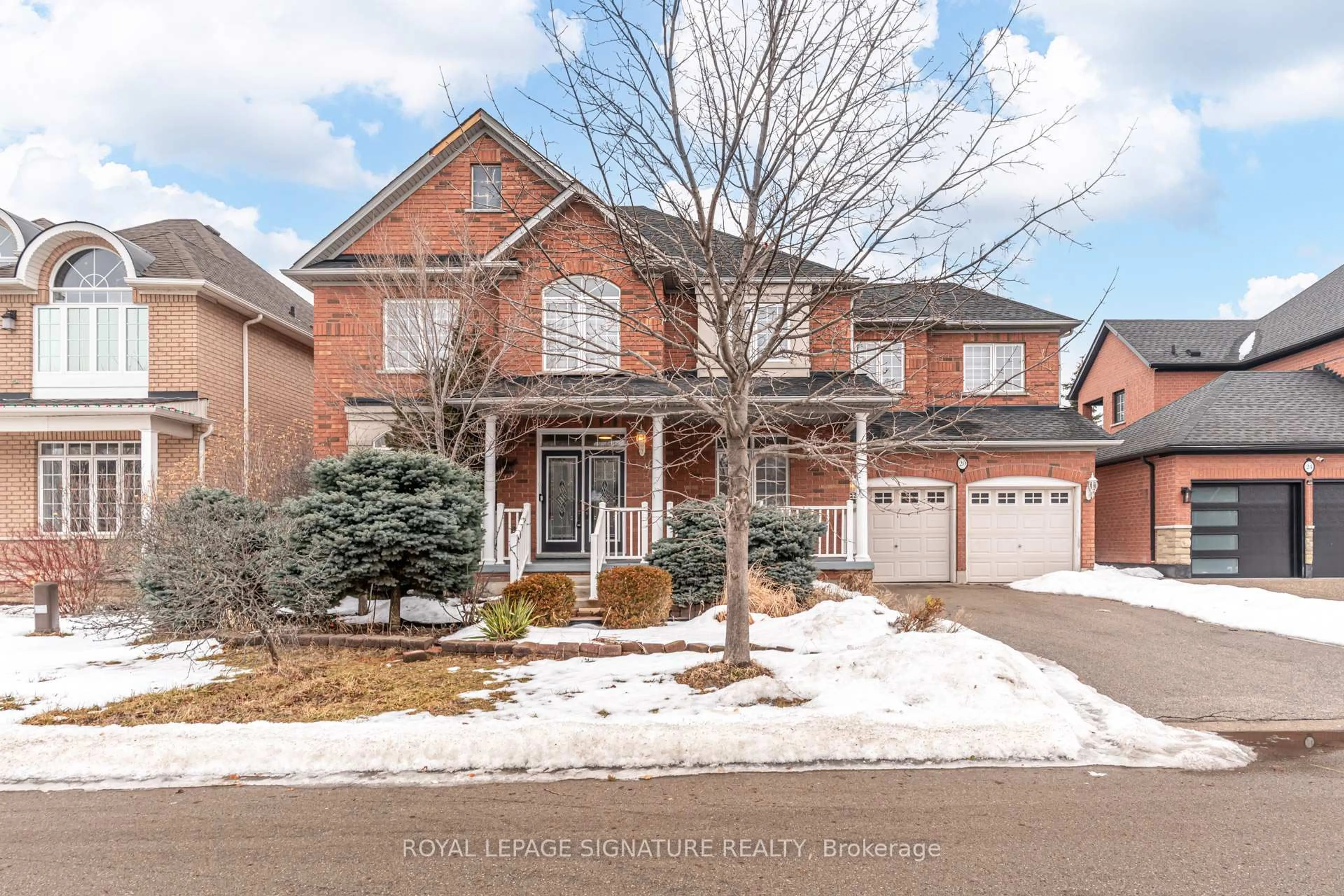 Home with brick exterior material, street for 20 Watercliff Pl, Hamilton Ontario L8E 6E5