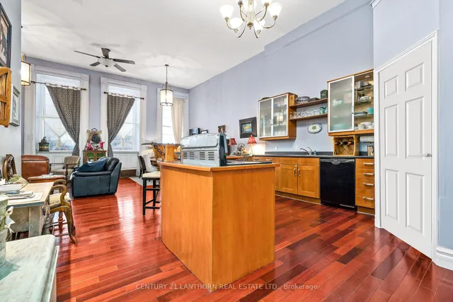 393 Front St, Belleville 5