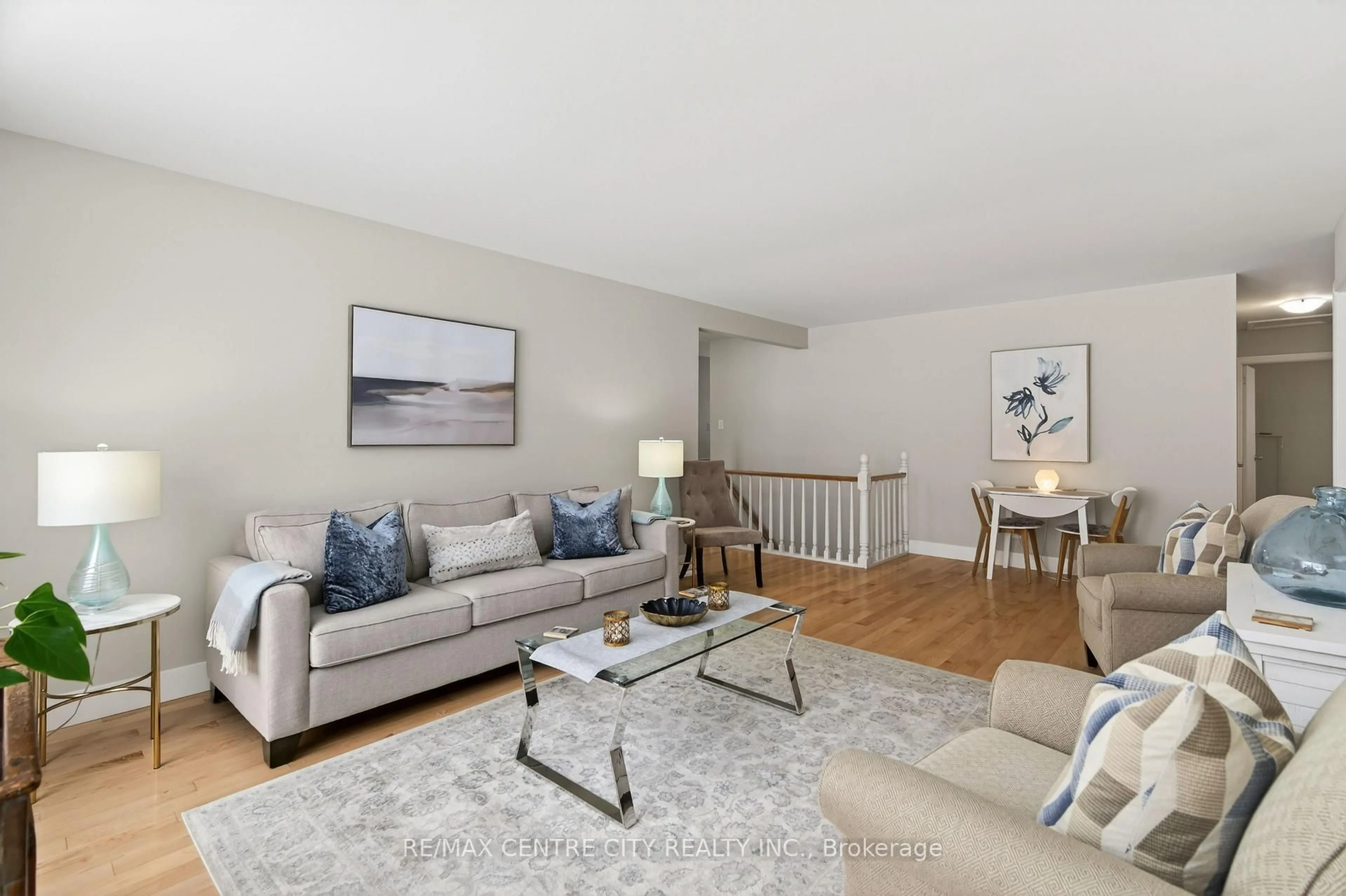 Living room with furniture, unknown for 1102 Prince Philip Dr, London North Ontario N6H 4E5