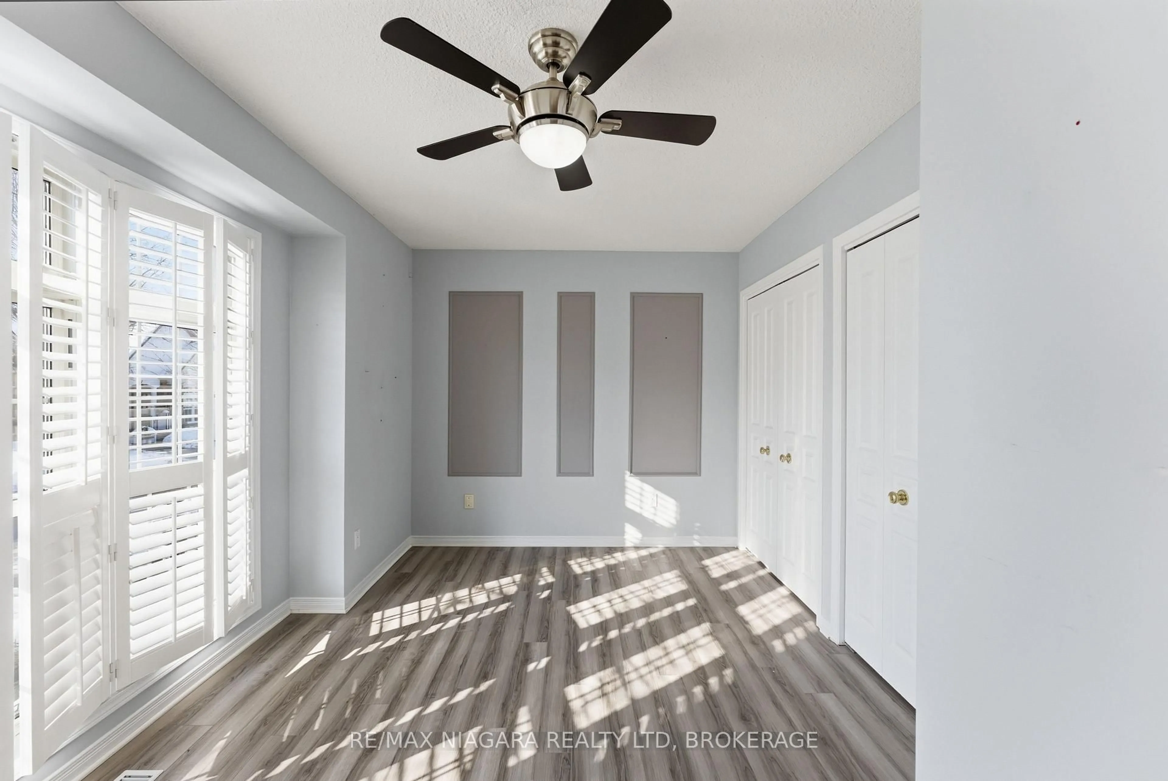 A pic of a room for 2684 Mewburn Rd #17, Niagara Falls Ontario L2J 0A9