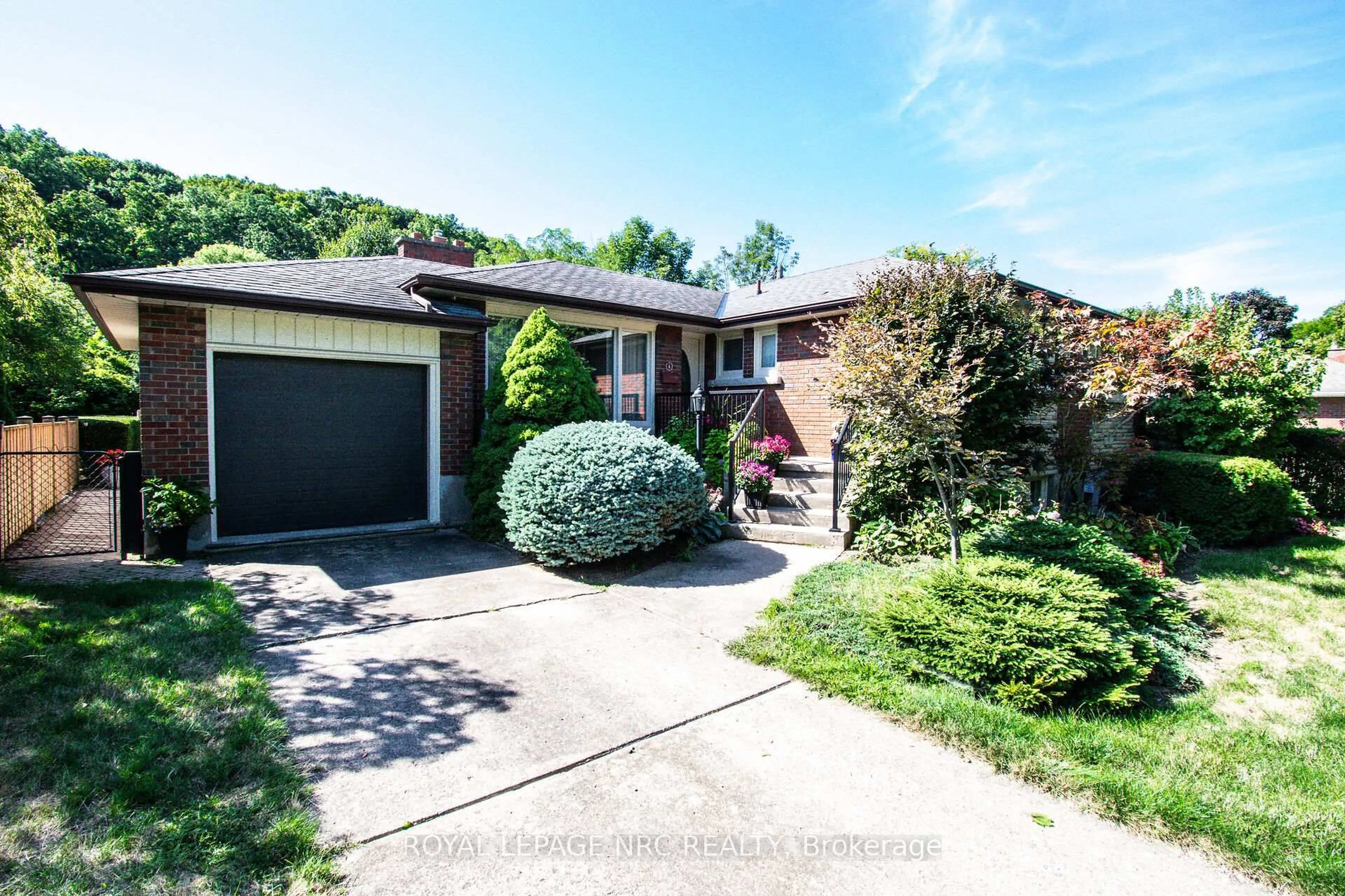 Home with brick exterior material, street for 4 Glenbarr Rd, St. Catharines Ontario L2T 1Y1
