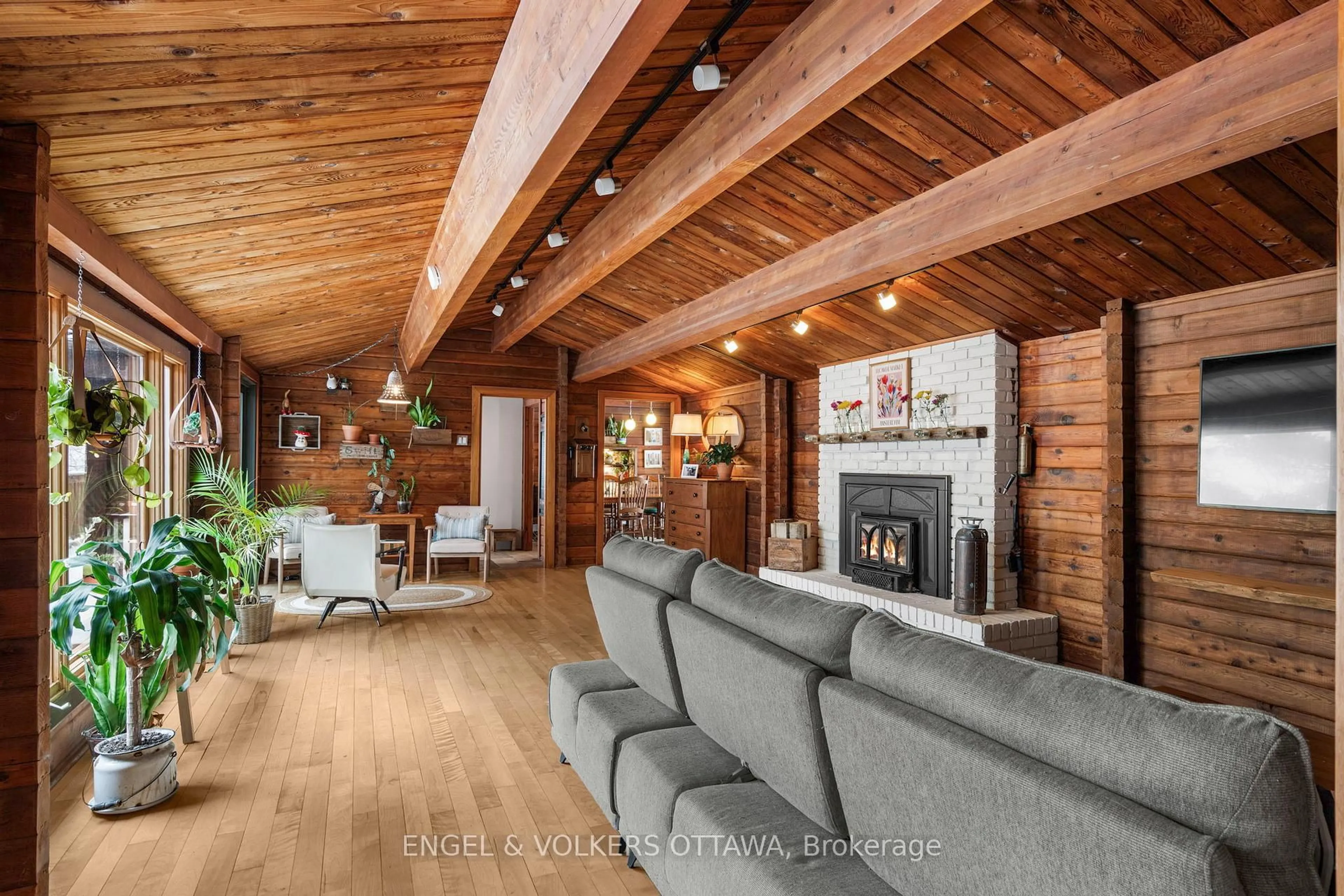 Unknown for 3826 Stonecrest Rd, Ottawa Ontario K0A 3M0