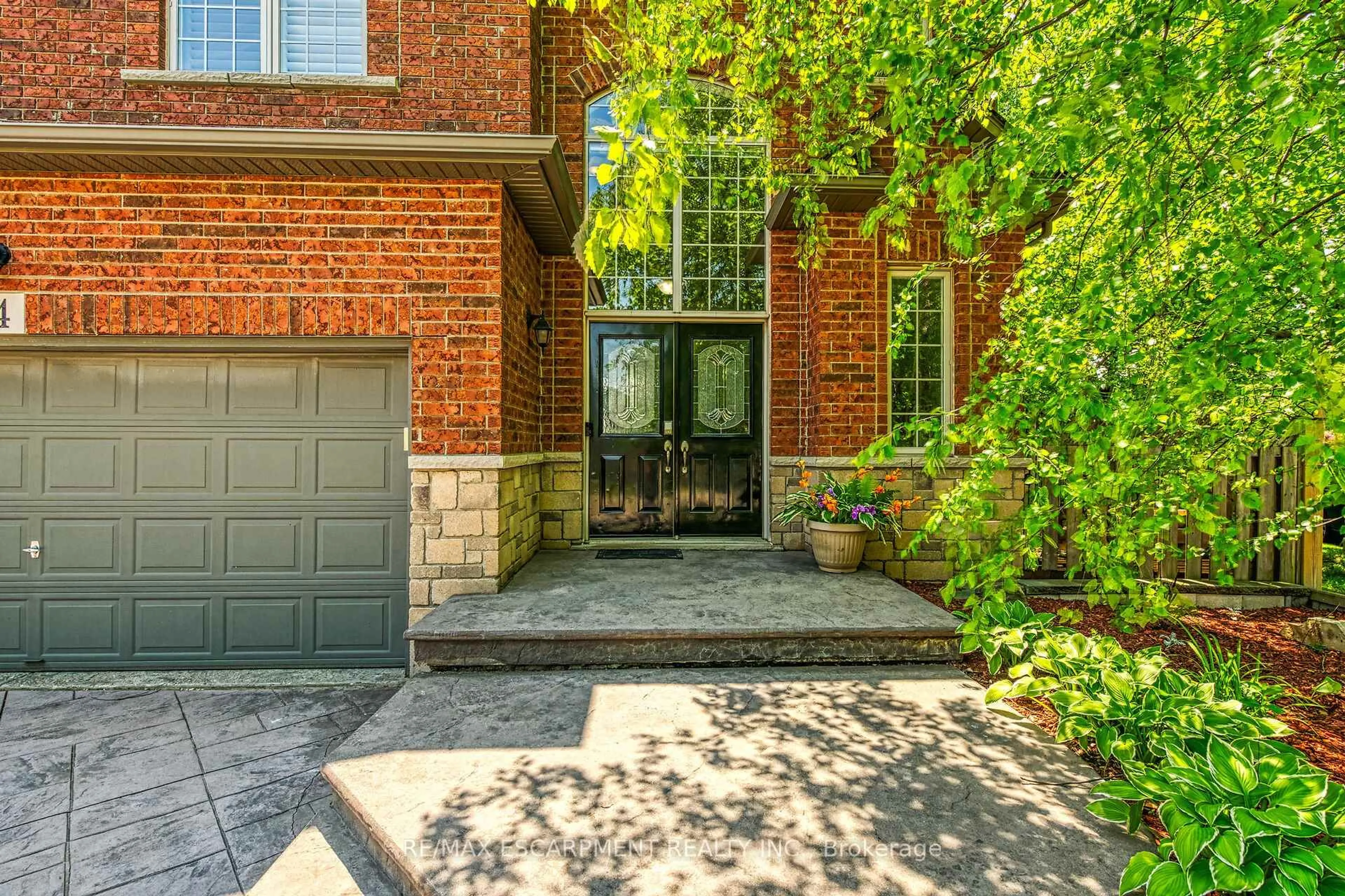 Home with brick exterior material, street for 4 Moonstone Crt, Hamilton Ontario L9B 2Y1